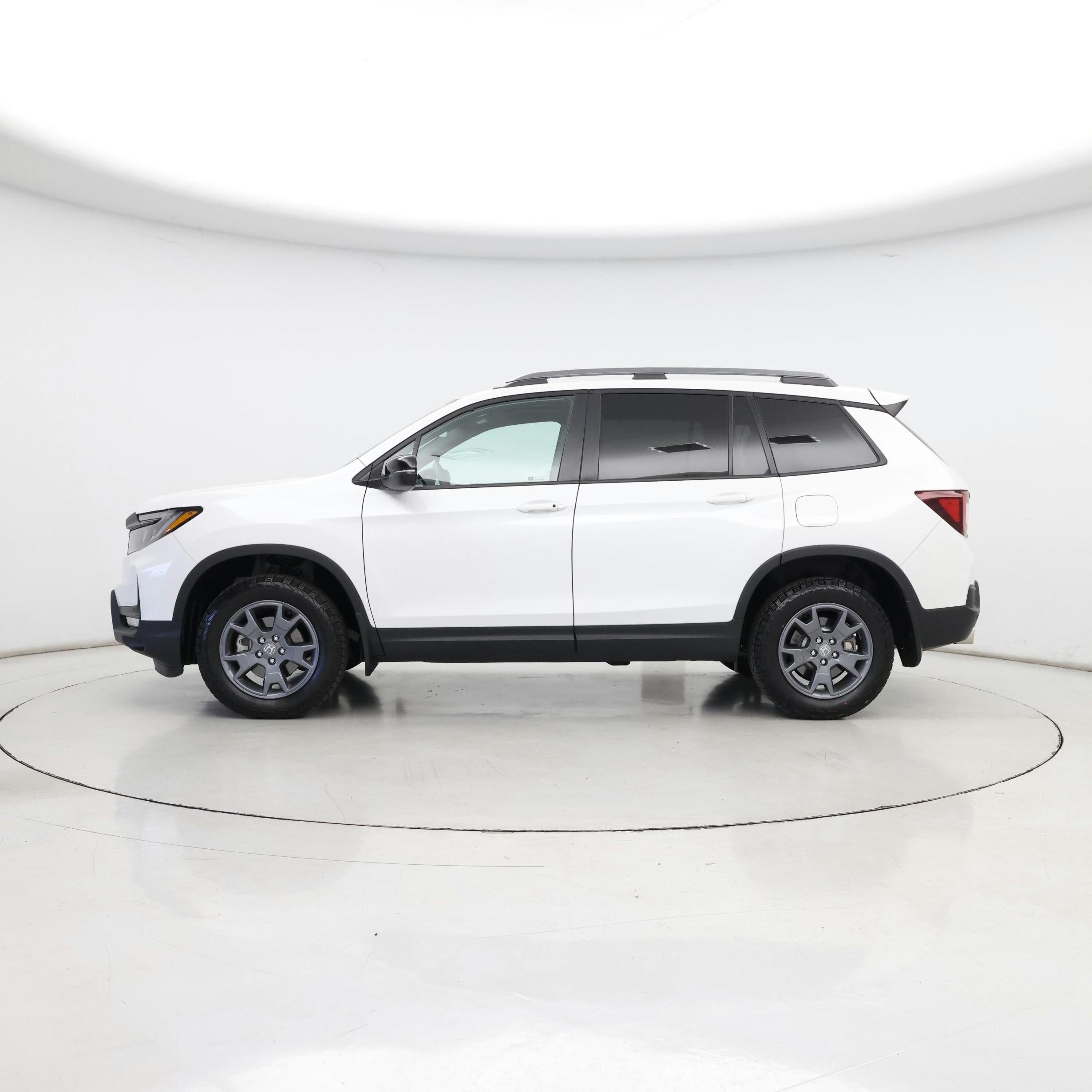 Thumbnail: 2025 Honda Passport - 3