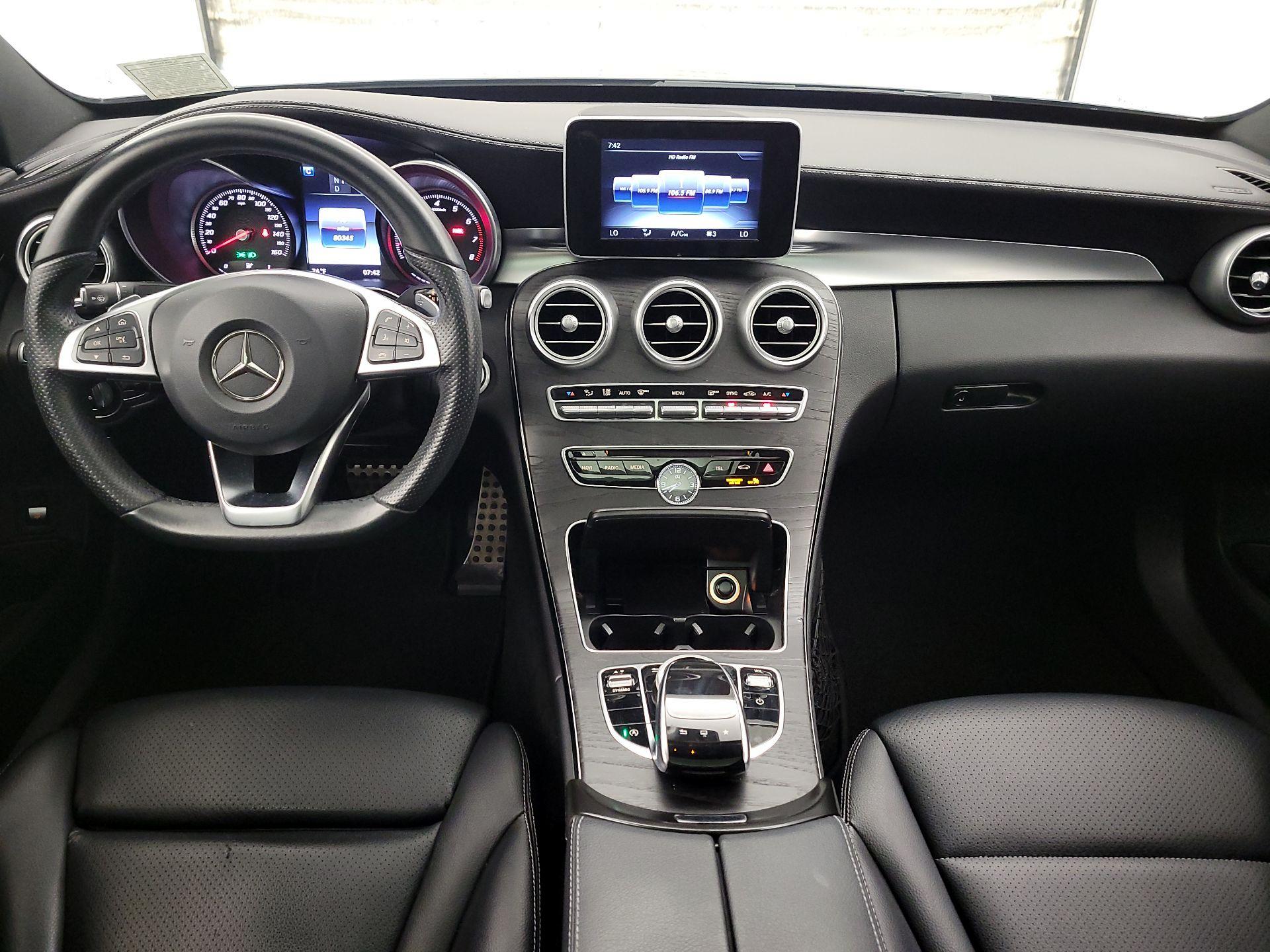 Thumbnail: 2016 Mercedes-Benz C-Class - 9