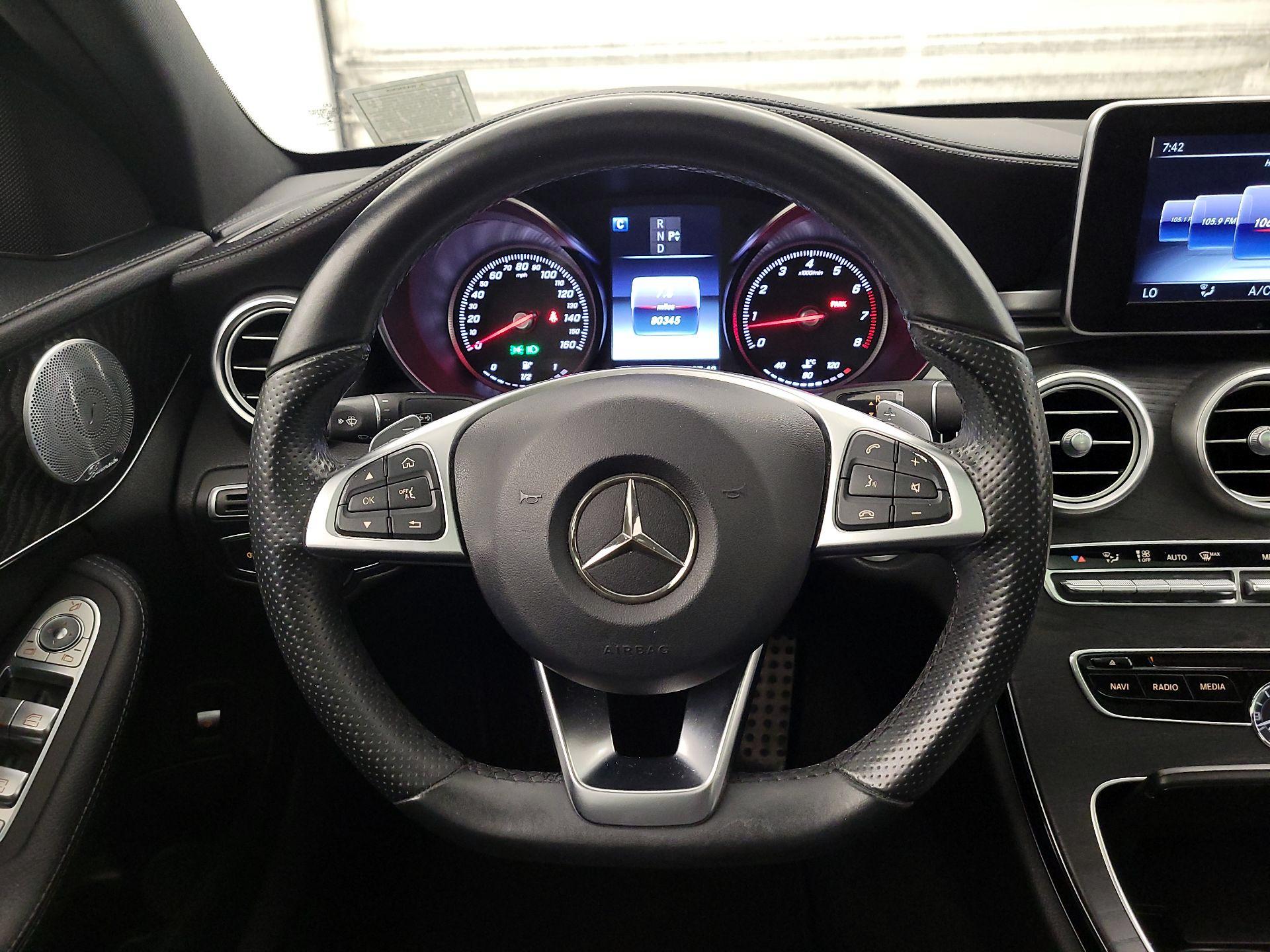 Thumbnail: 2016 Mercedes-Benz C-Class - 10