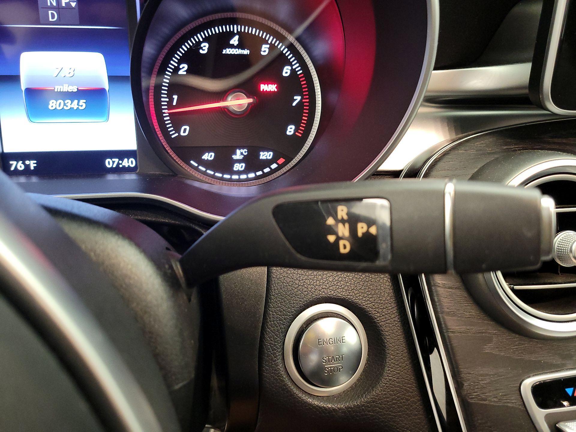 Thumbnail: 2016 Mercedes-Benz C-Class - 17