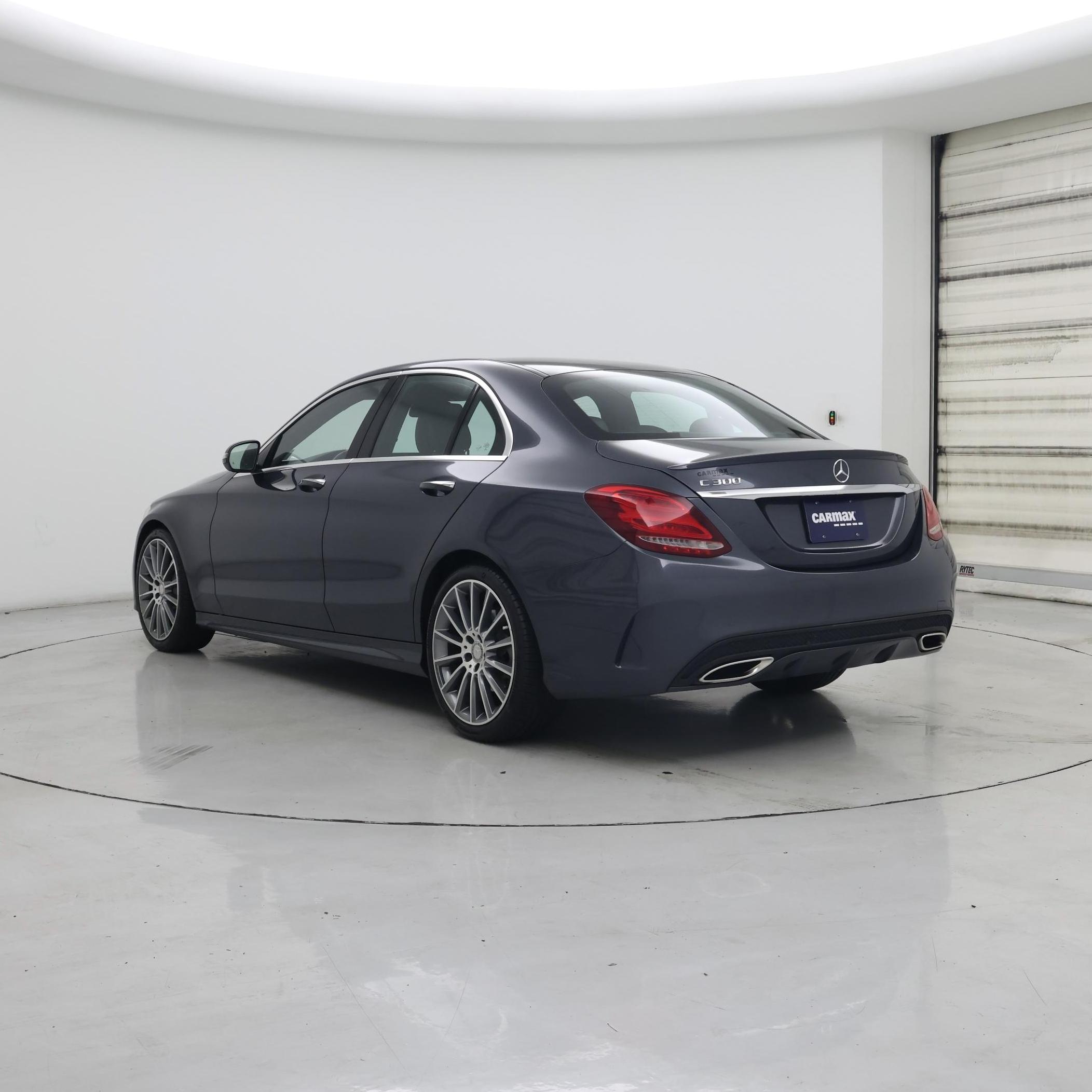 Thumbnail: 2016 Mercedes-Benz C-Class - 2