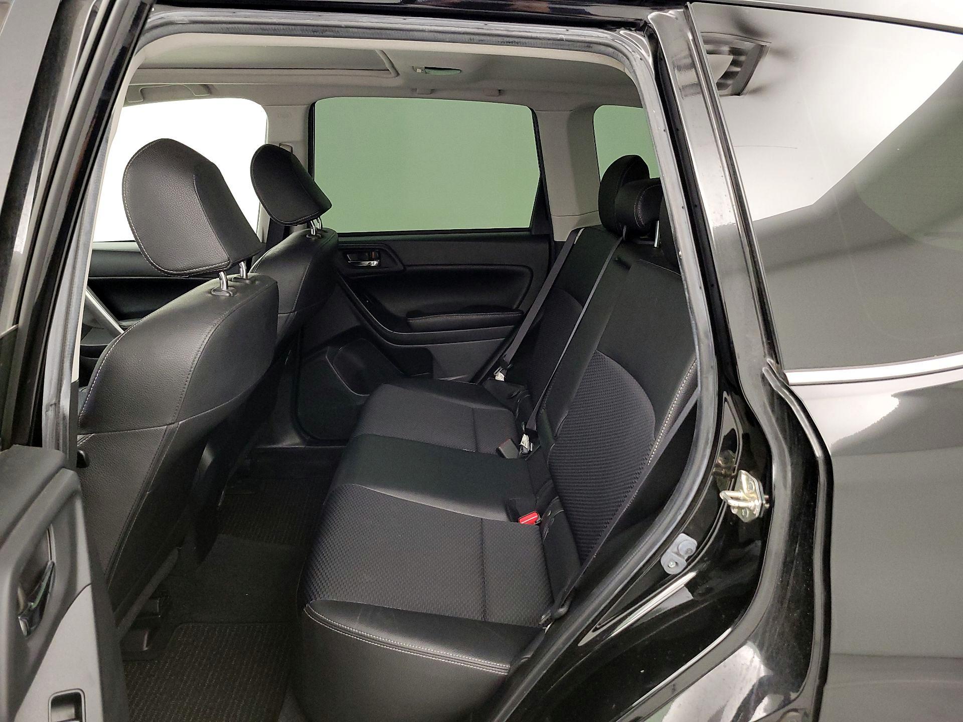 Thumbnail: 2015 Subaru Forester - 19