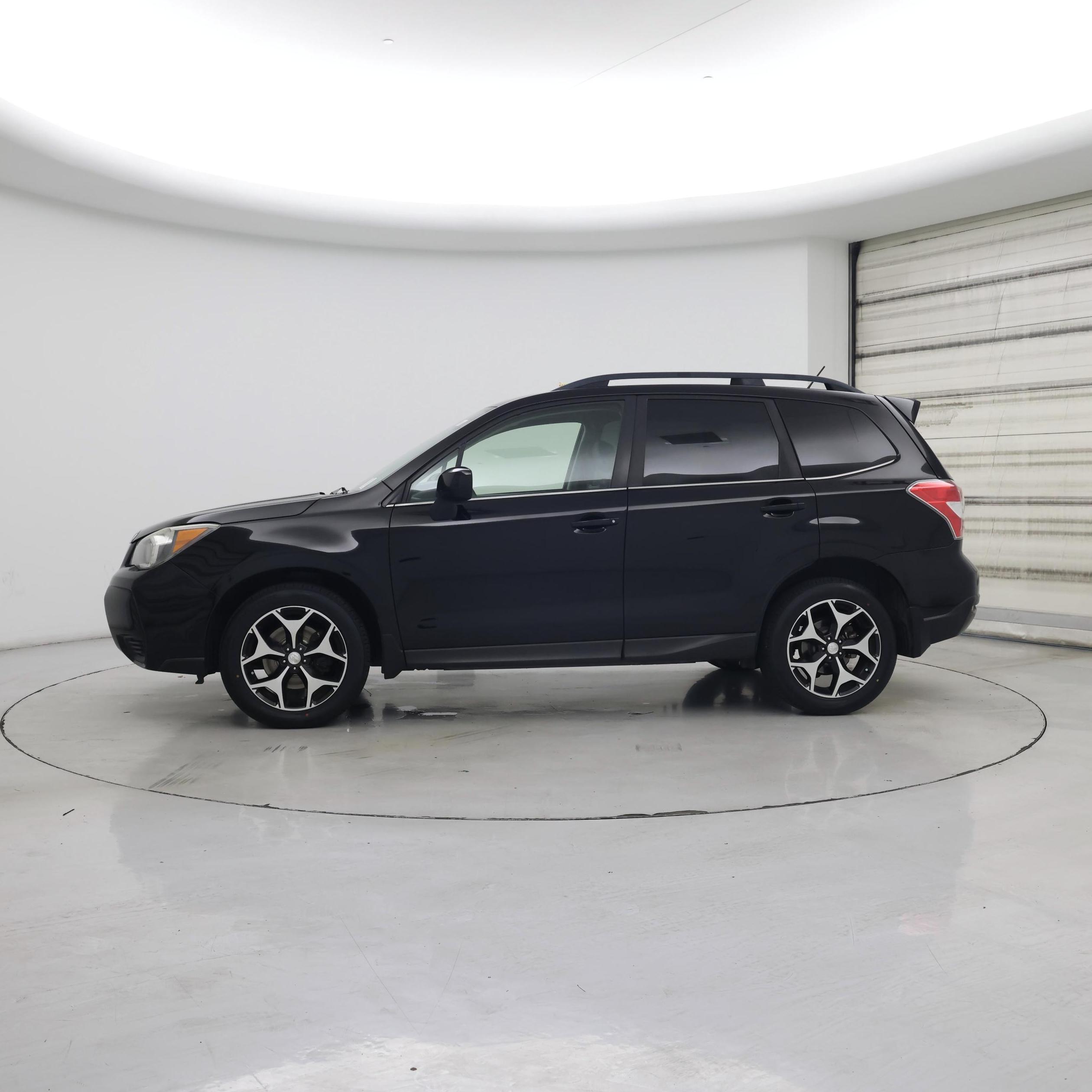 Thumbnail: 2015 Subaru Forester - 3