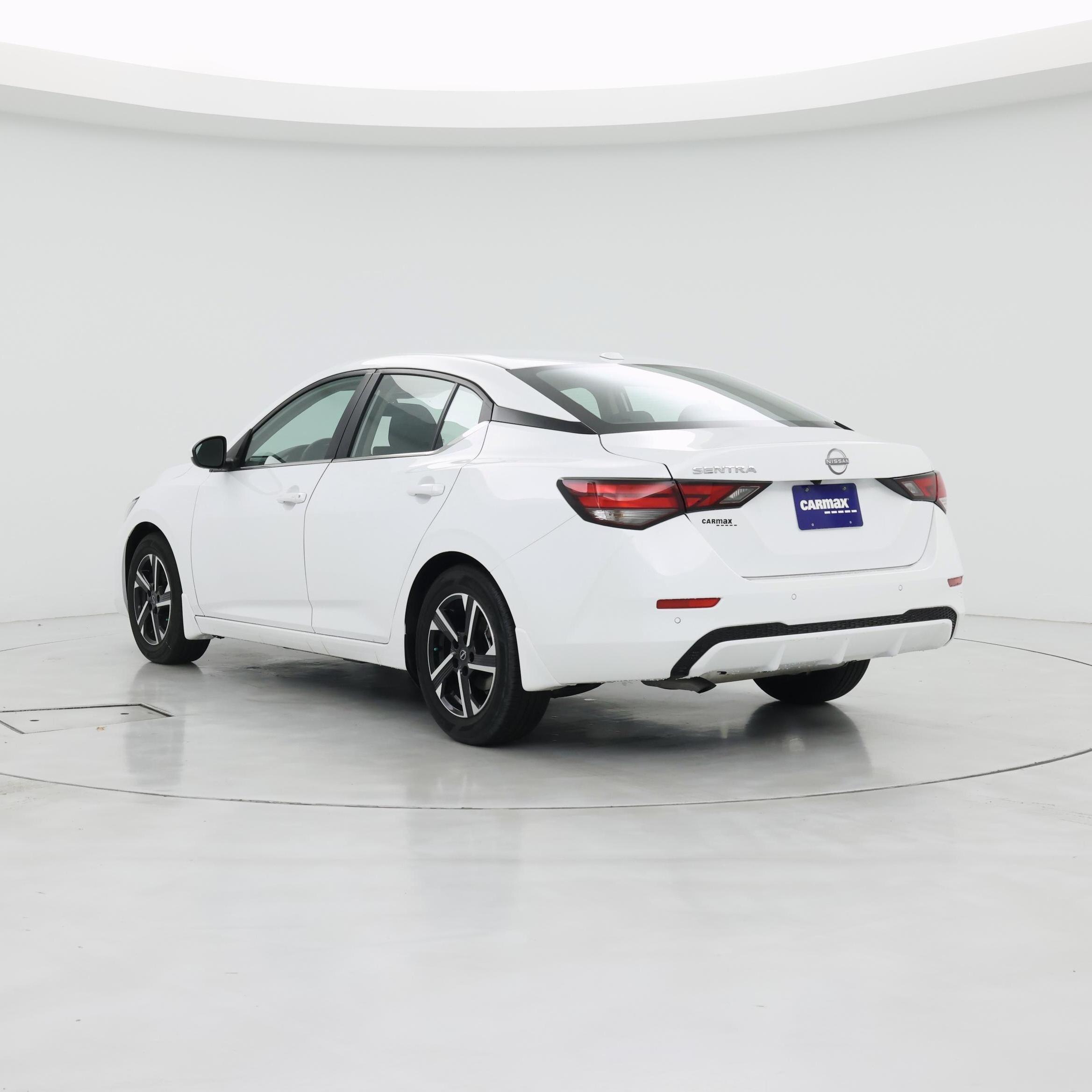 Thumbnail: 2025 Nissan Sentra - 2