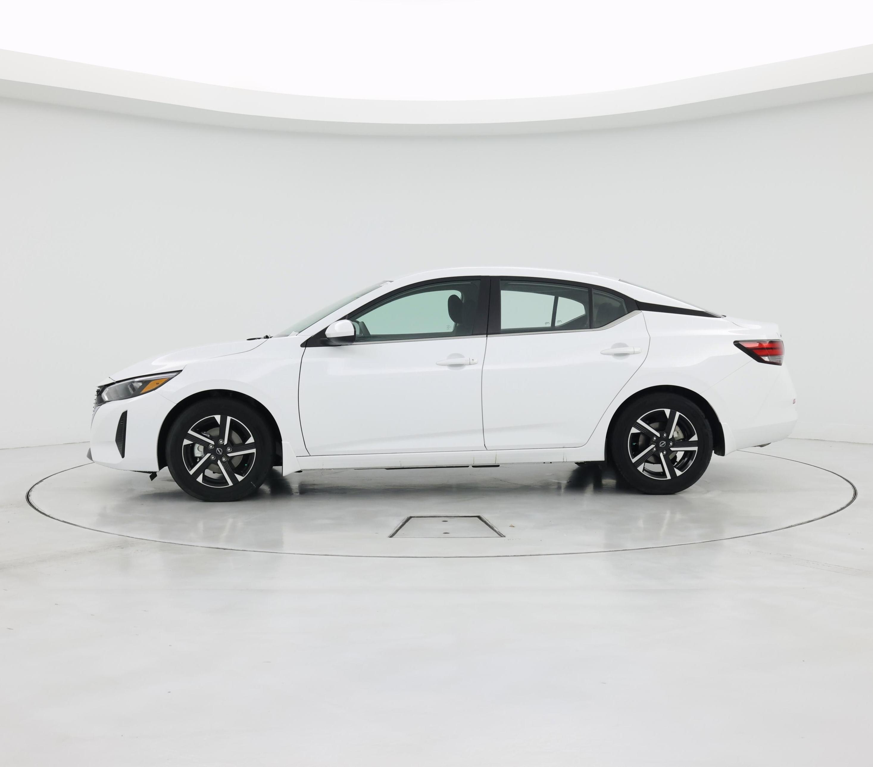 Thumbnail: 2025 Nissan Sentra - 3