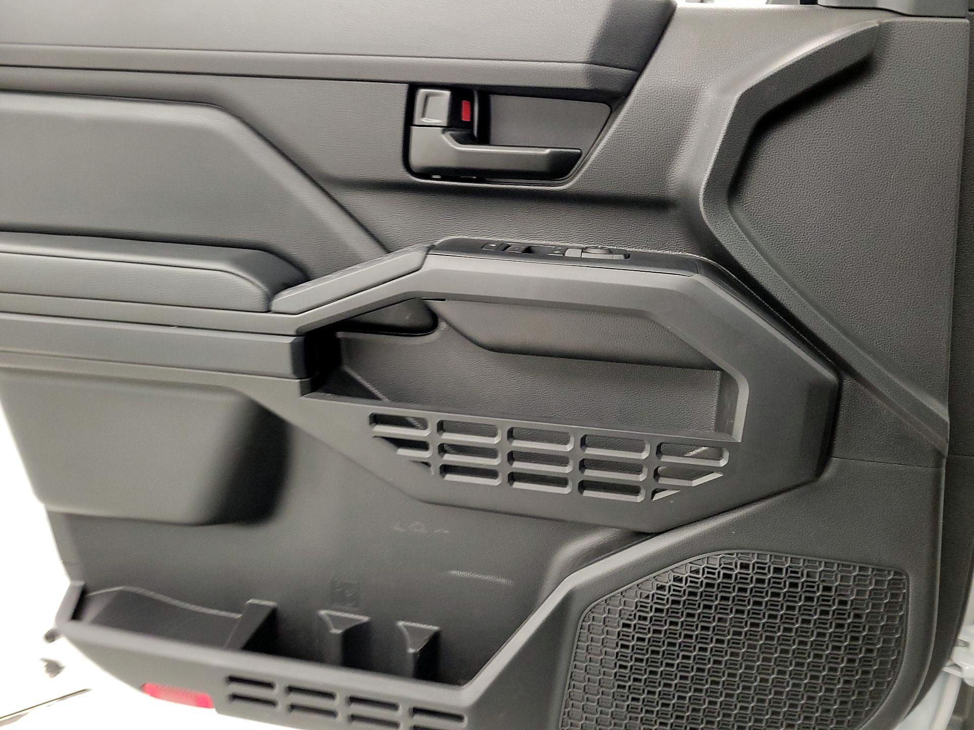 Thumbnail: 2025 Toyota Tacoma - 12