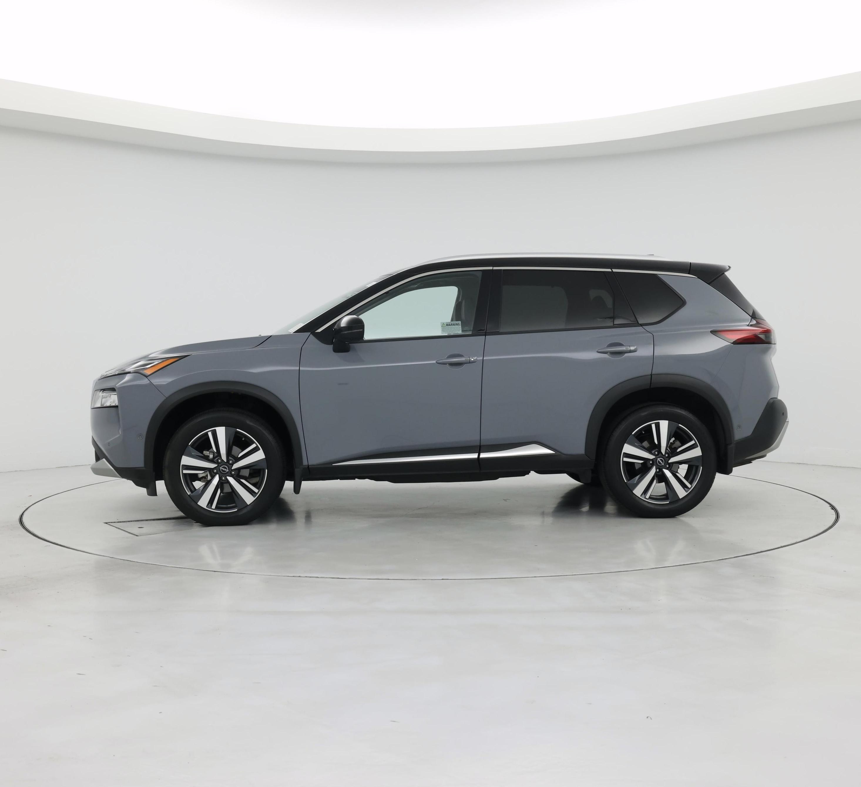 Thumbnail: 2022 Nissan Rogue - 3
