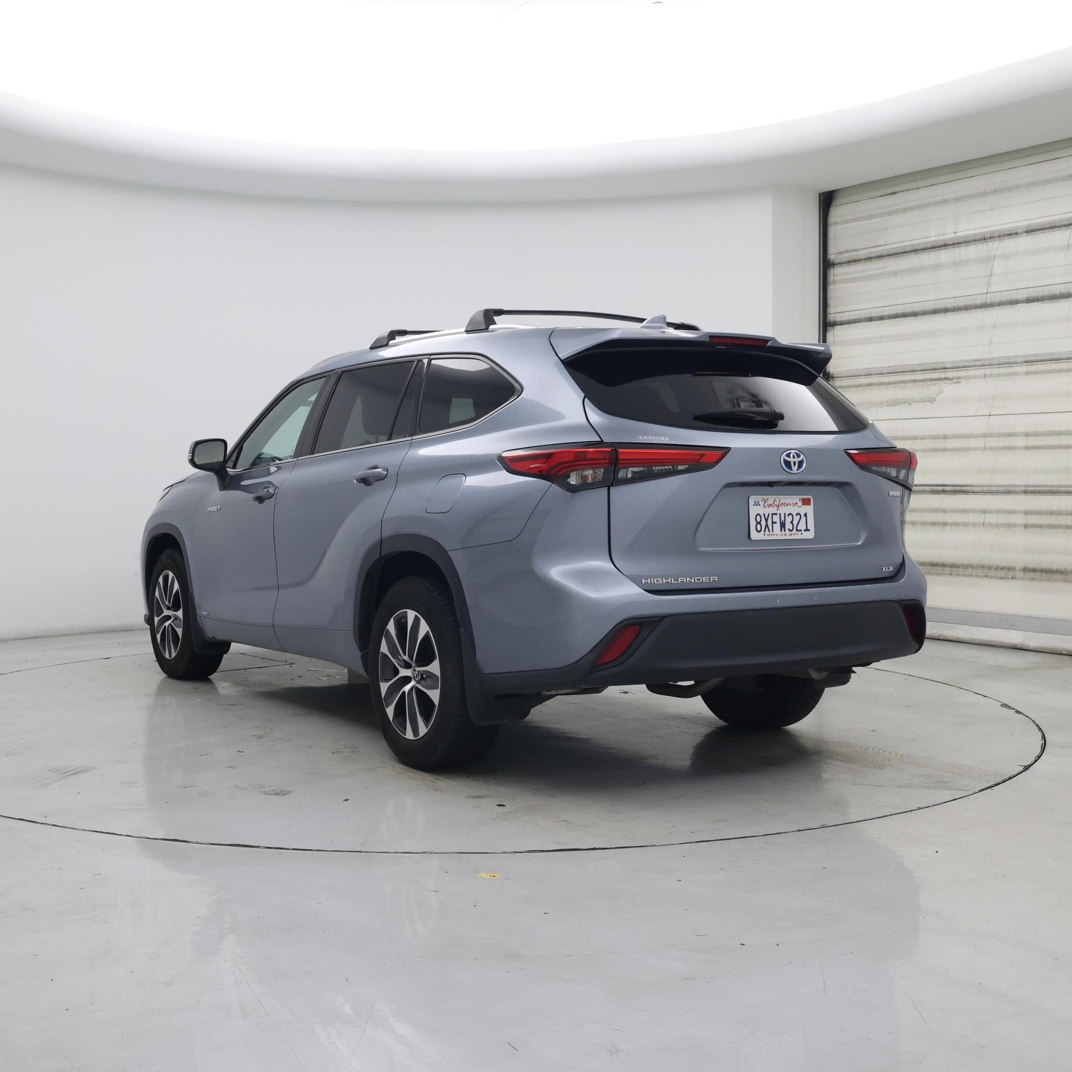Thumbnail: 2021 Toyota Highlander - 2