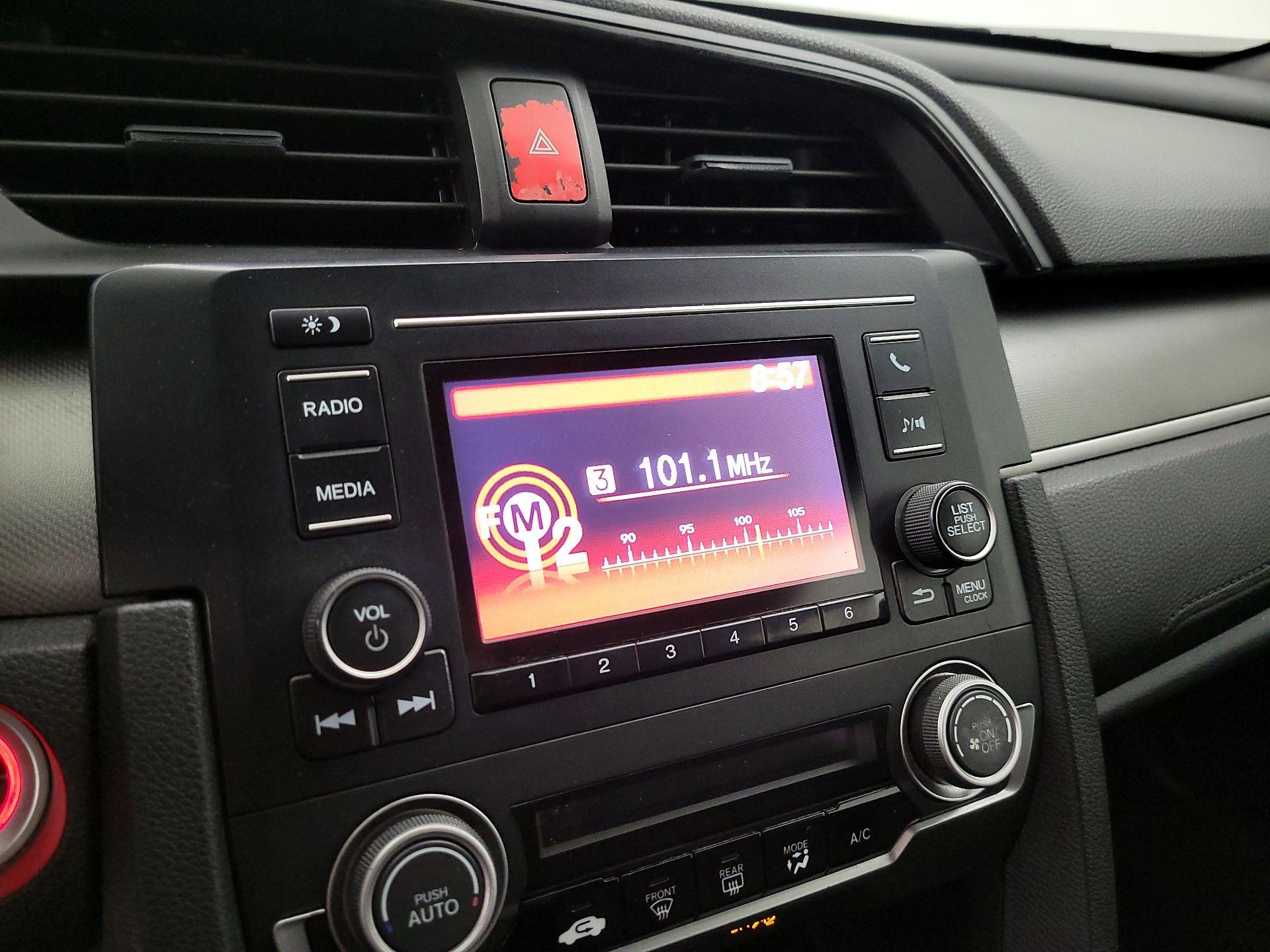 Thumbnail: 2016 Honda Civic - 14
