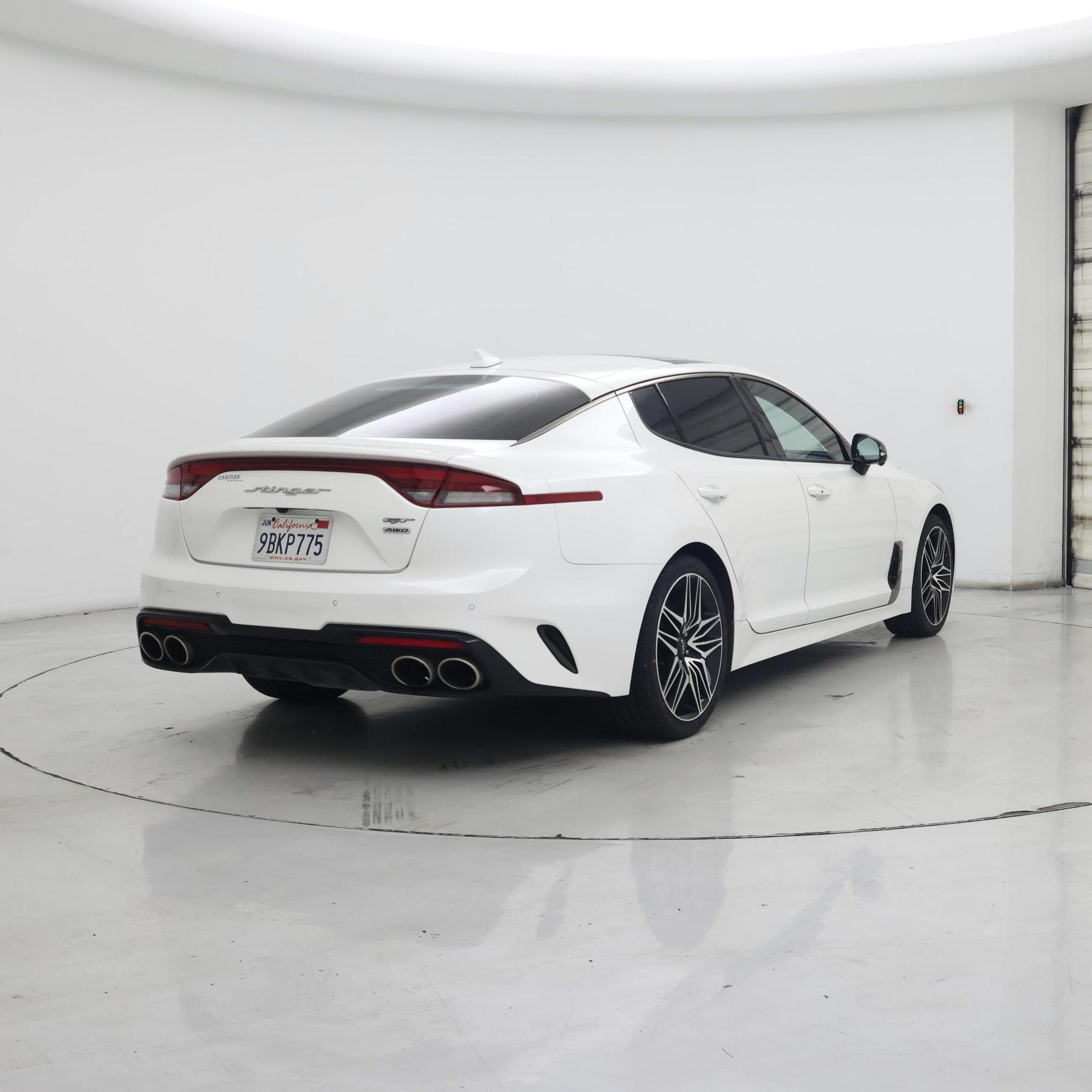 Thumbnail: 2022 Kia Stinger - 8