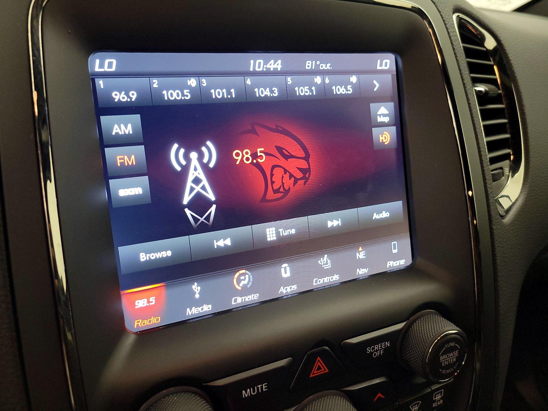 Thumbnail: 2018 Dodge Durango - 15