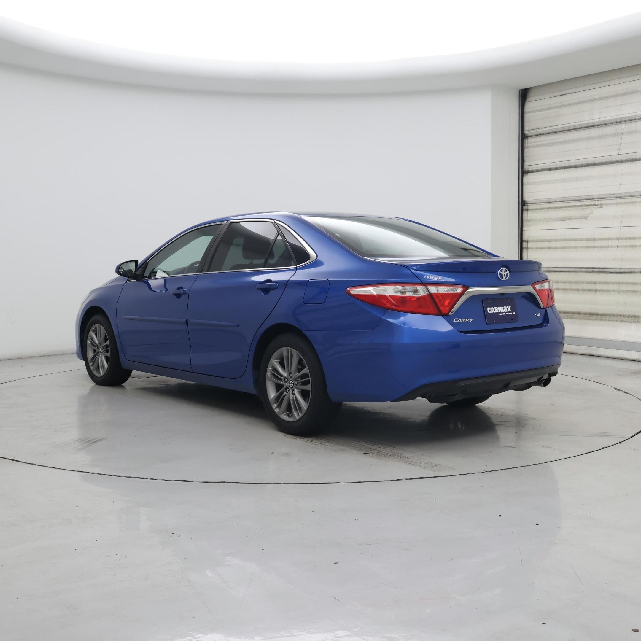 Thumbnail: 2017 Toyota Camry - 2