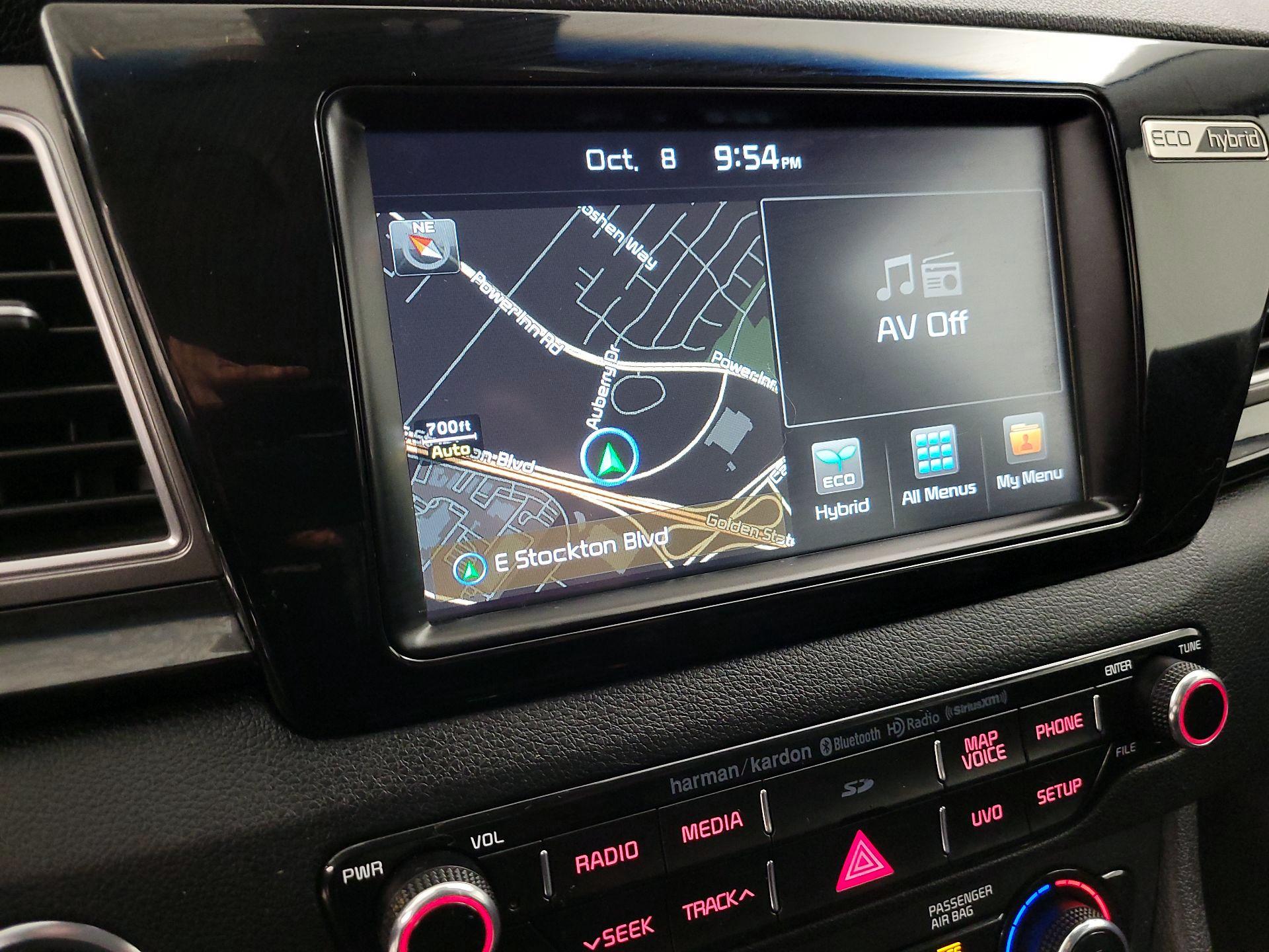 Thumbnail: 2017 Kia Niro - 16