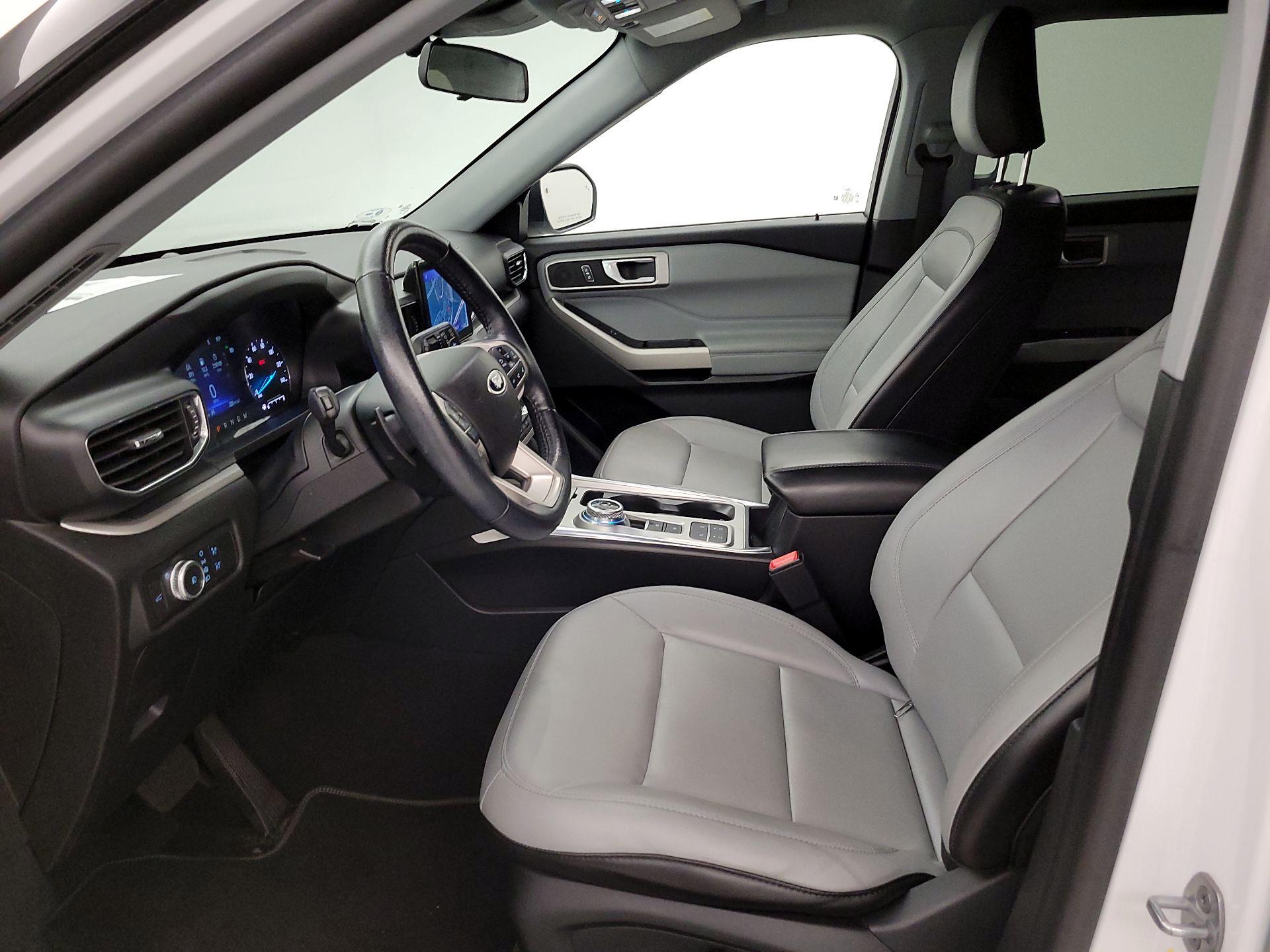 Thumbnail: 2021 Ford Explorer - 11