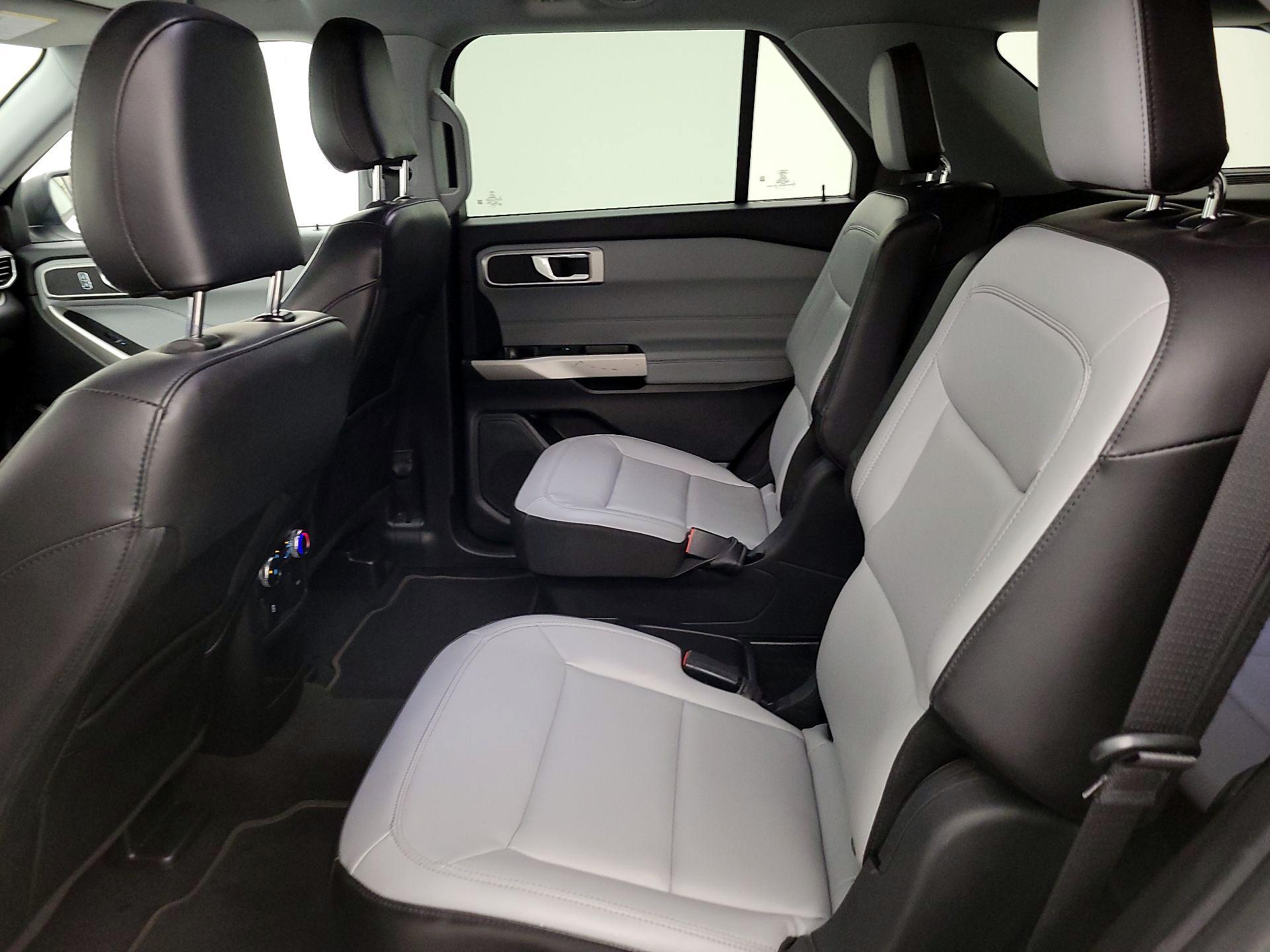 Thumbnail: 2021 Ford Explorer - 19