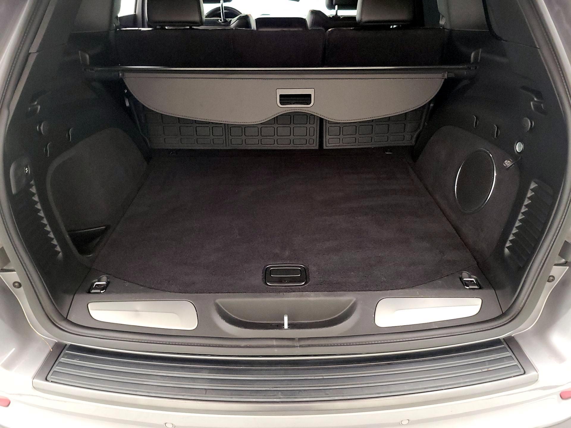 Thumbnail: 2021 Jeep Grand Cherokee - 20