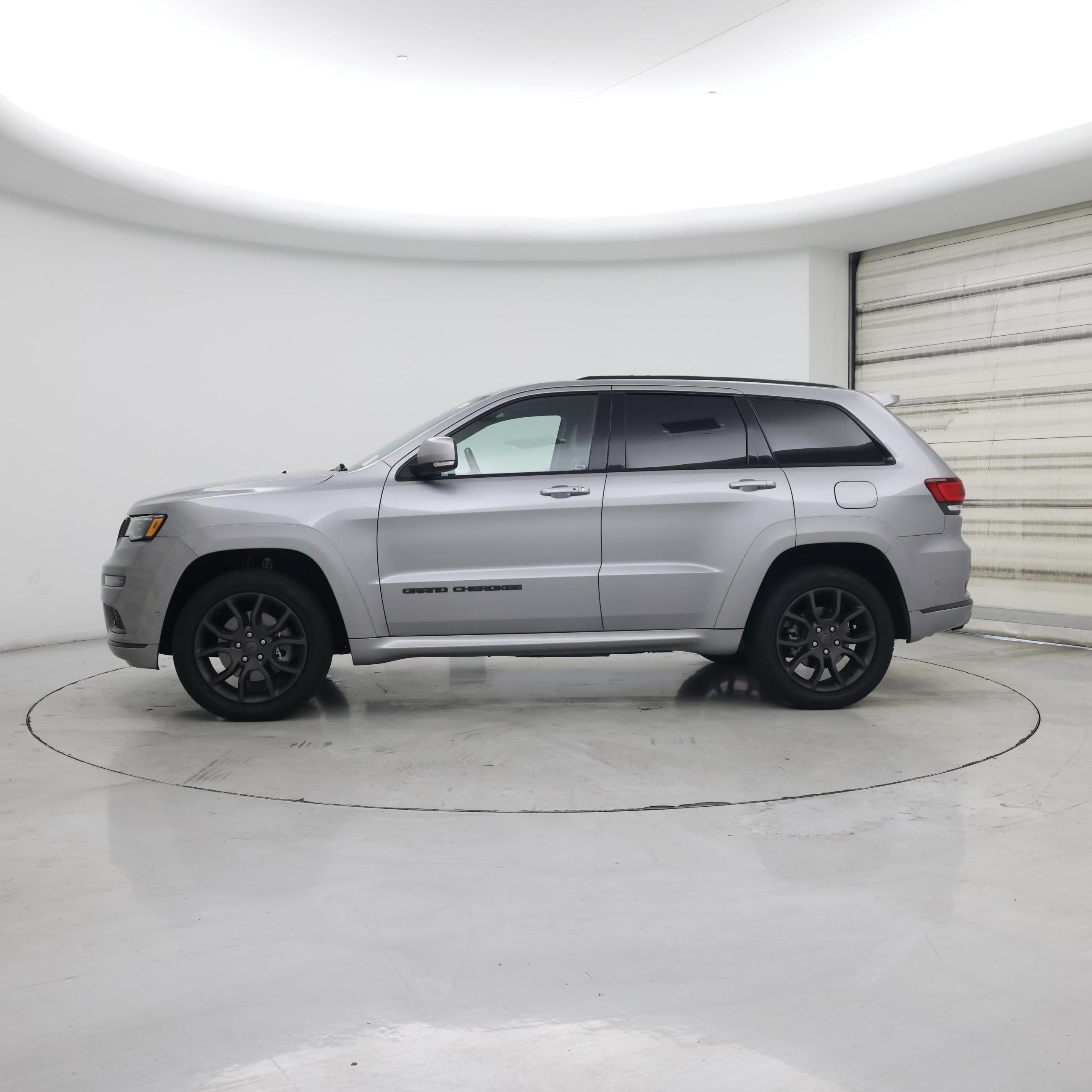 Thumbnail: 2021 Jeep Grand Cherokee - 3