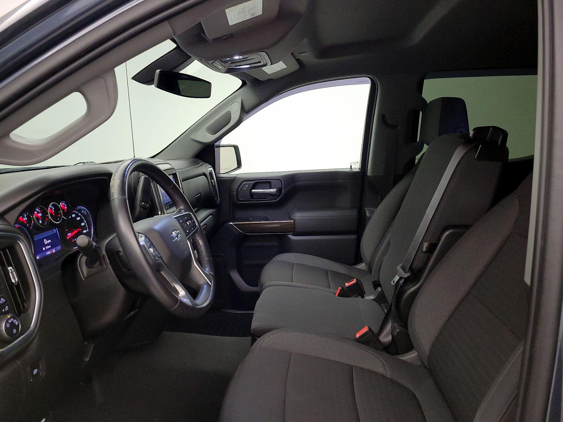Thumbnail: 2021 Chevrolet Silverado 1500 - 11