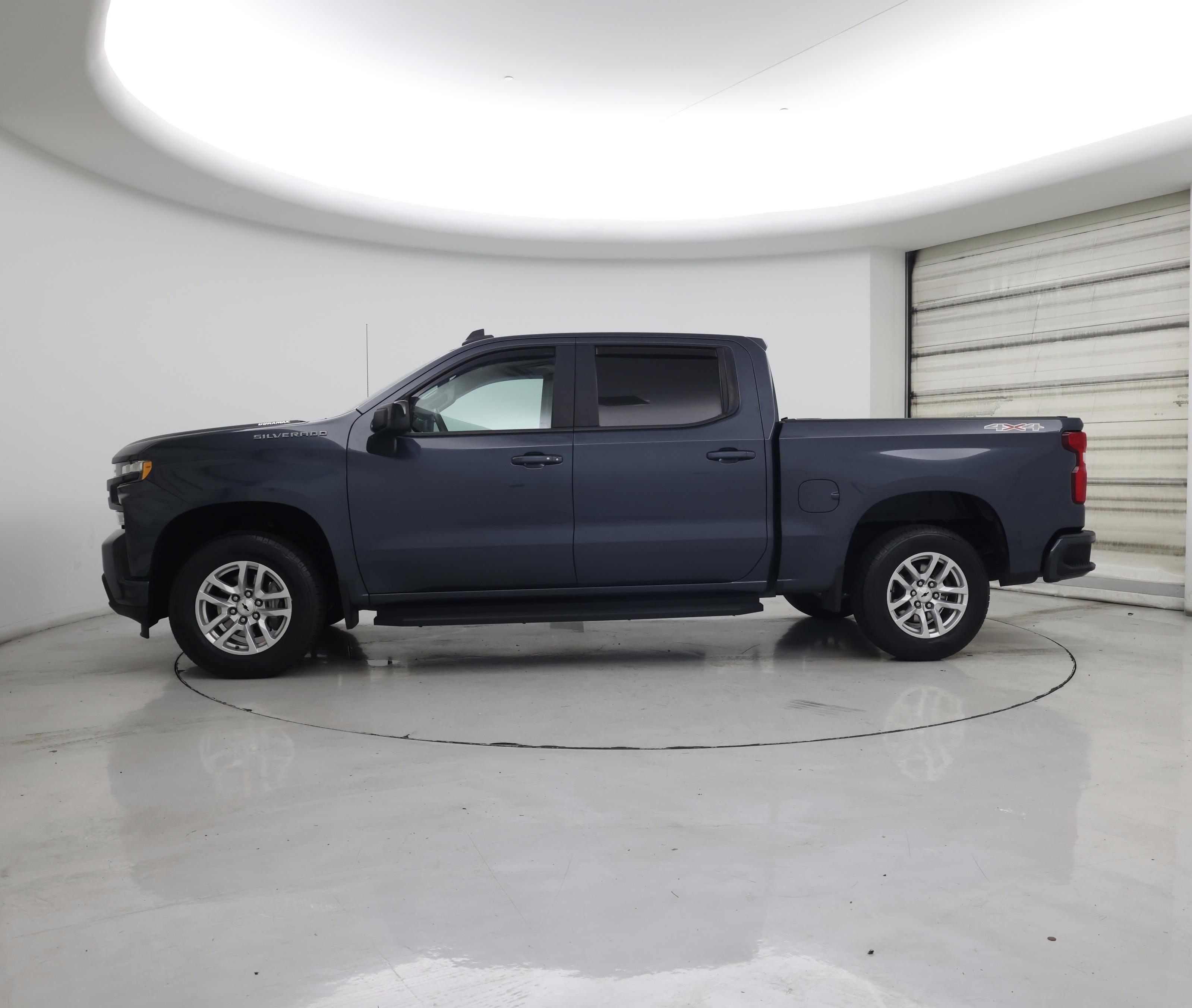 Thumbnail: 2021 Chevrolet Silverado 1500 - 3
