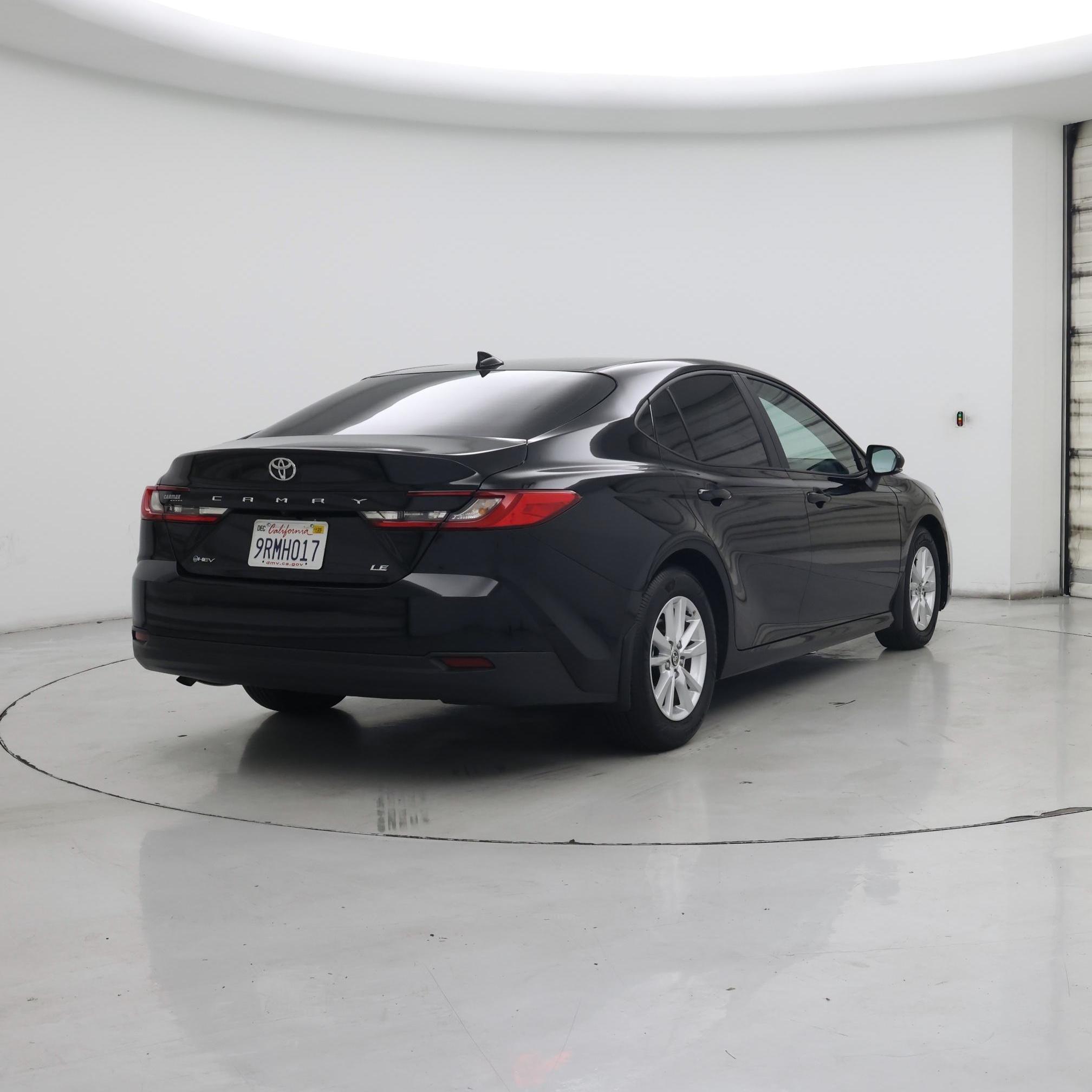 Thumbnail: 2025 Toyota Camry - 8