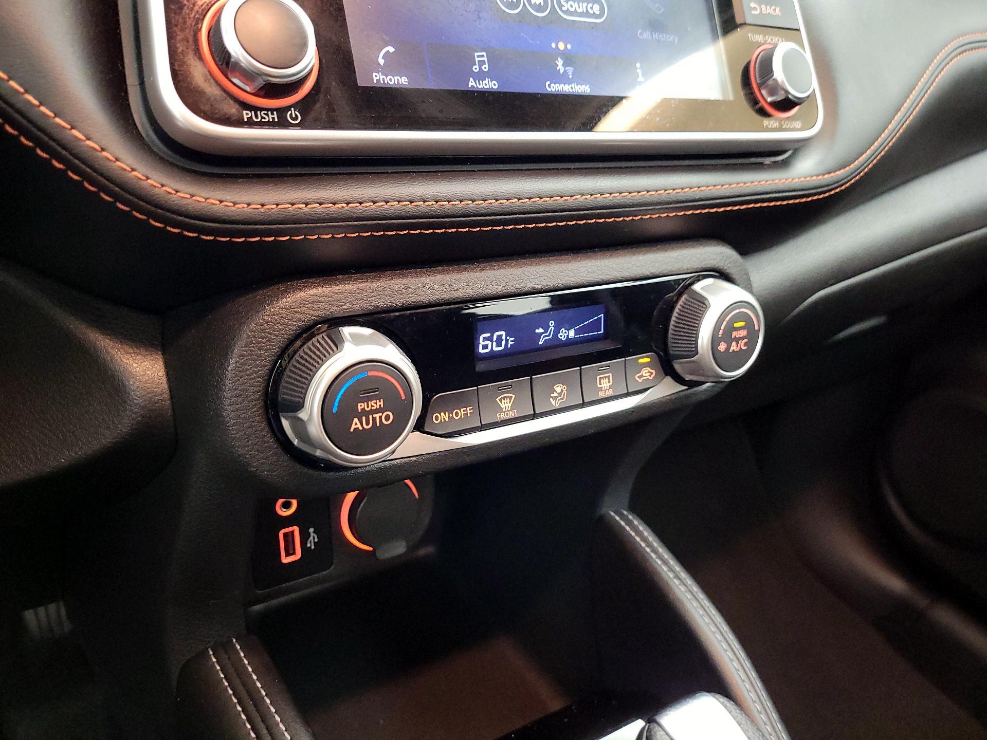 Thumbnail: 2020 Nissan Kicks - 15