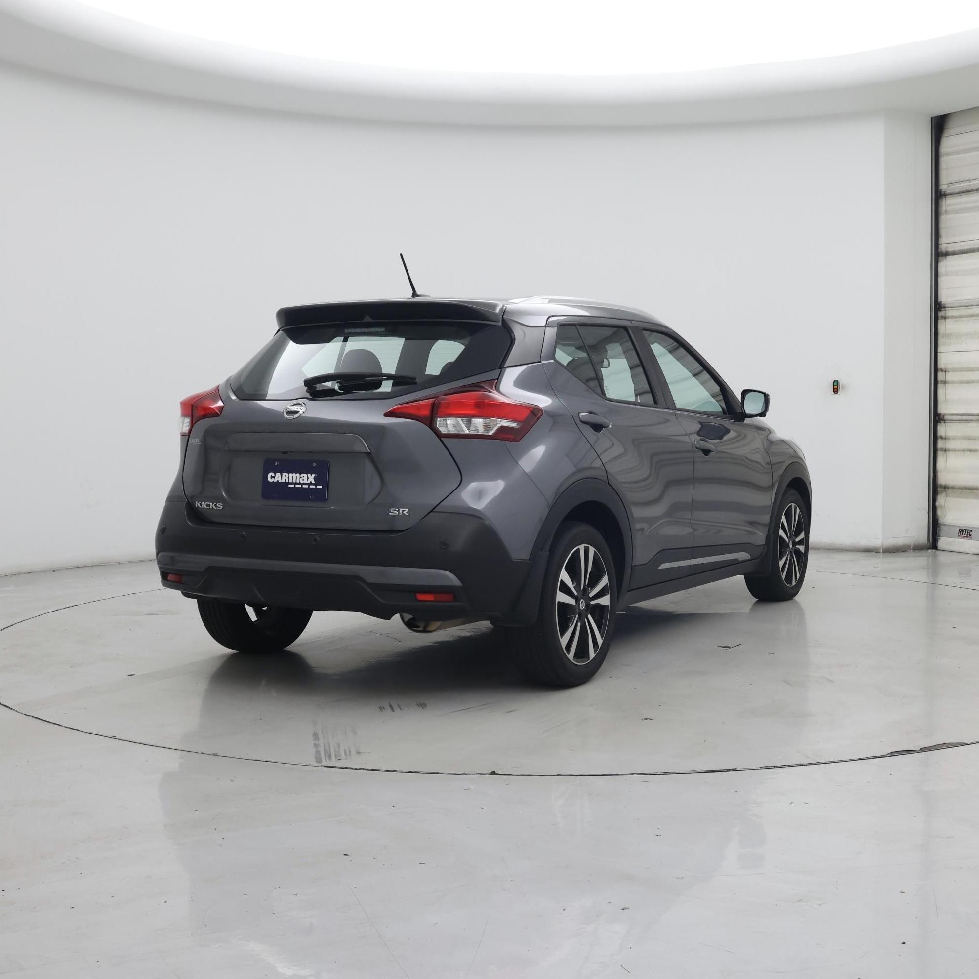 Thumbnail: 2020 Nissan Kicks - 8