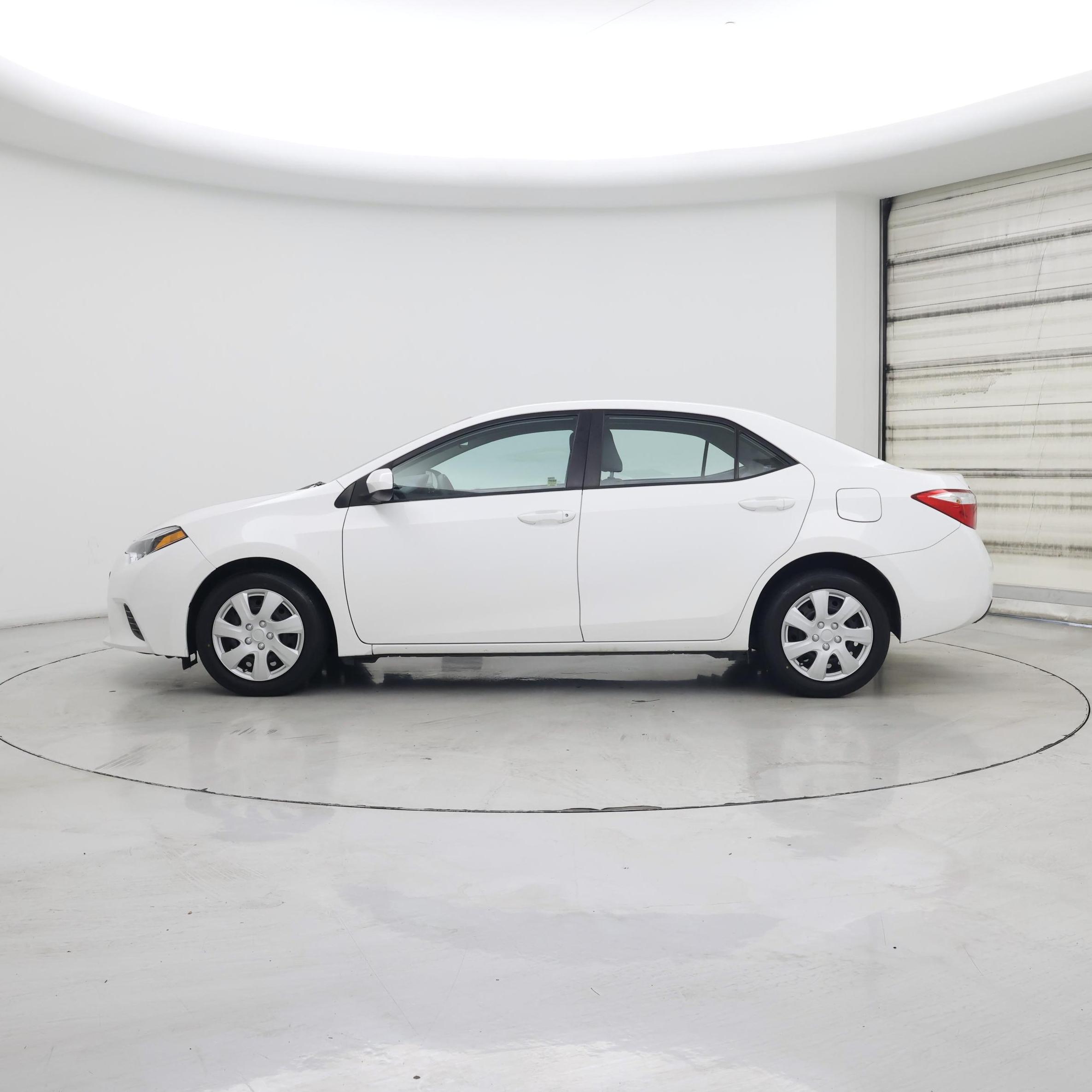 Thumbnail: 2016 Toyota Corolla - 3
