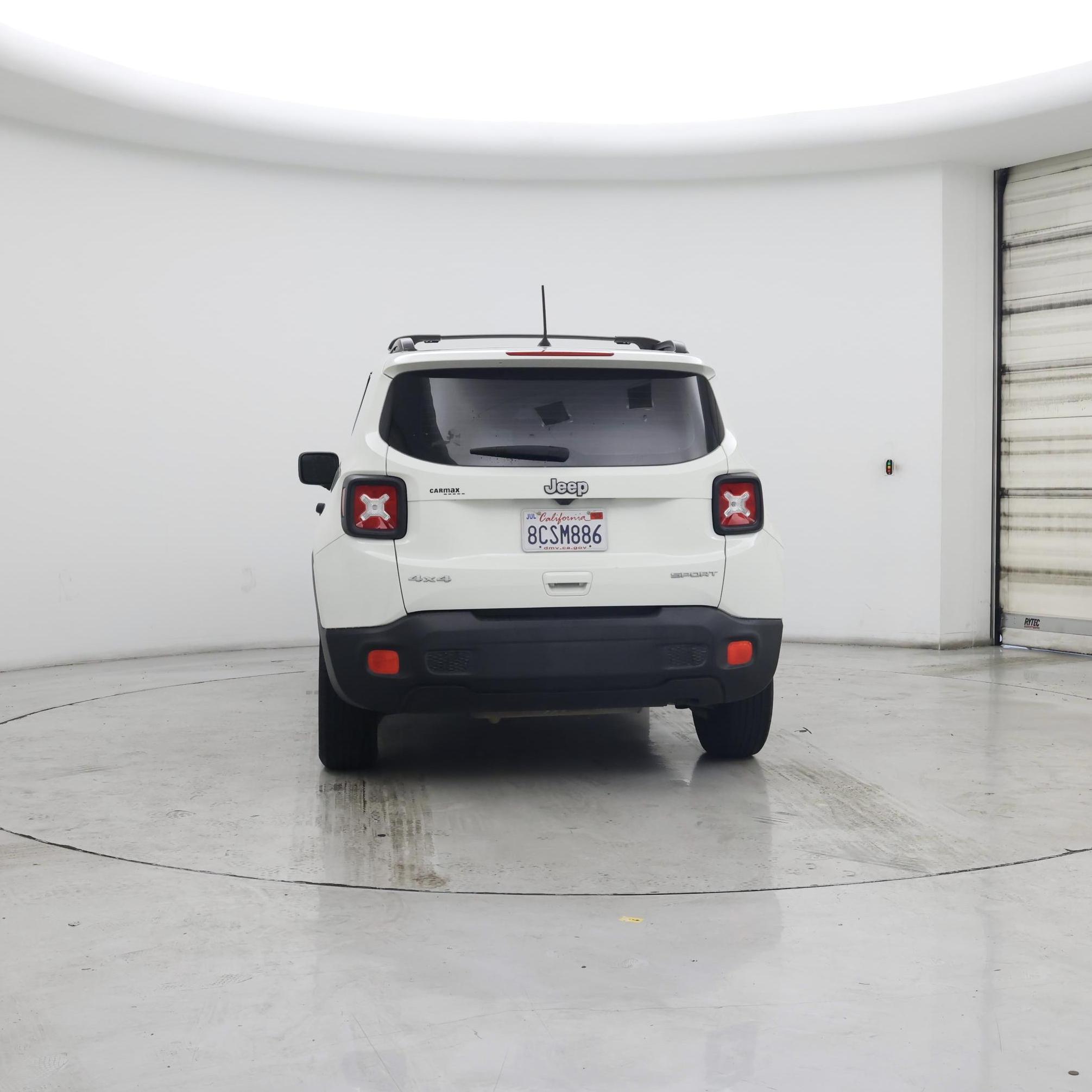 Thumbnail: 2018 Jeep Renegade - 6