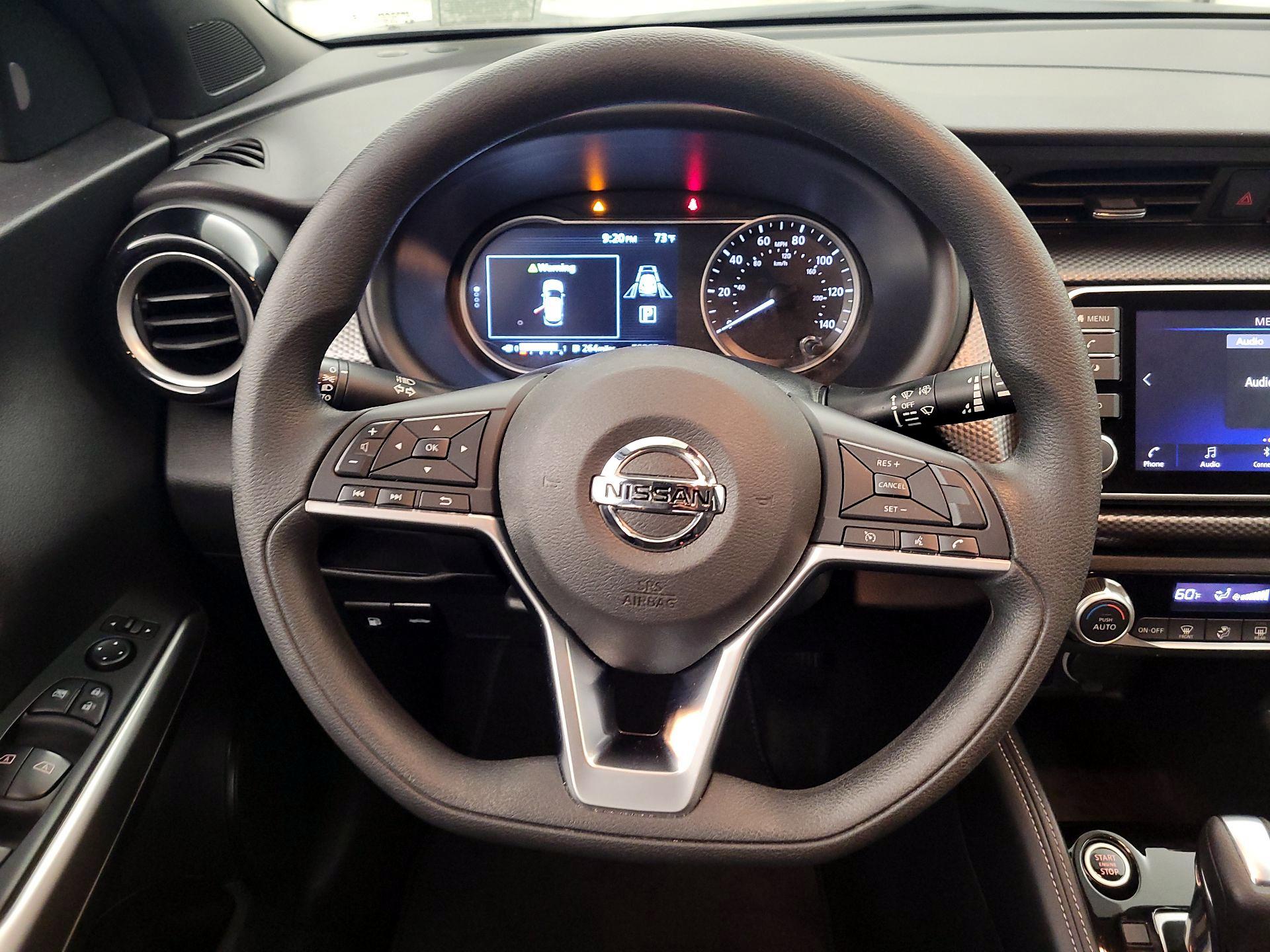 Thumbnail: 2020 Nissan Kicks - 10