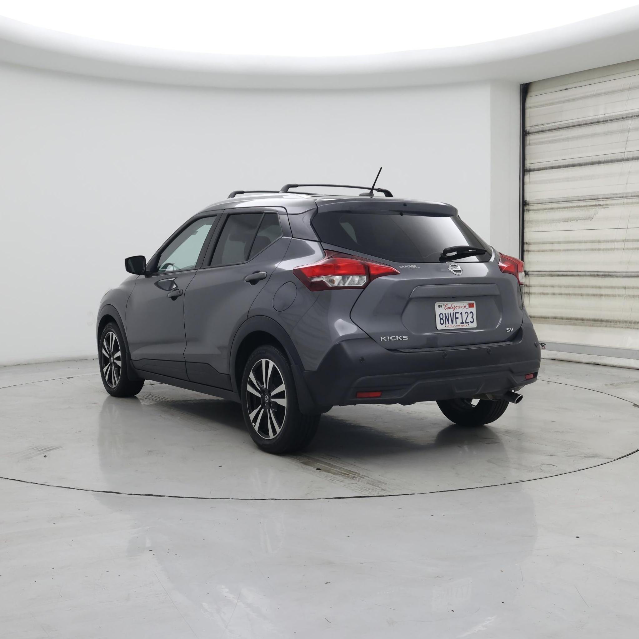 Thumbnail: 2020 Nissan Kicks - 2