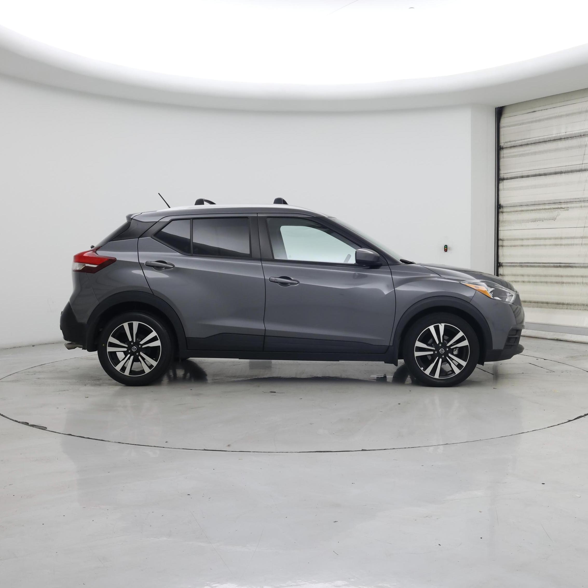 Thumbnail: 2020 Nissan Kicks - 7