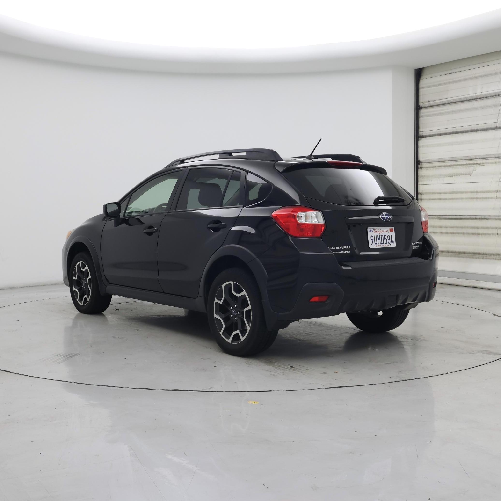 Thumbnail: 2017 Subaru Crosstrek - 2