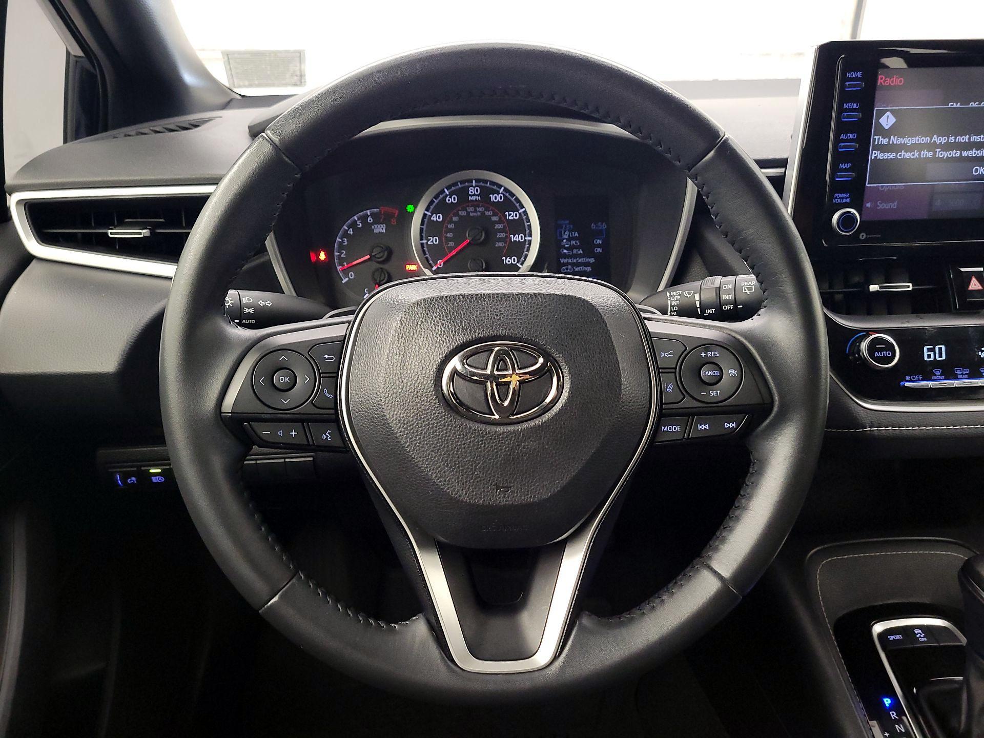 Thumbnail: 2022 Toyota Corolla - 10