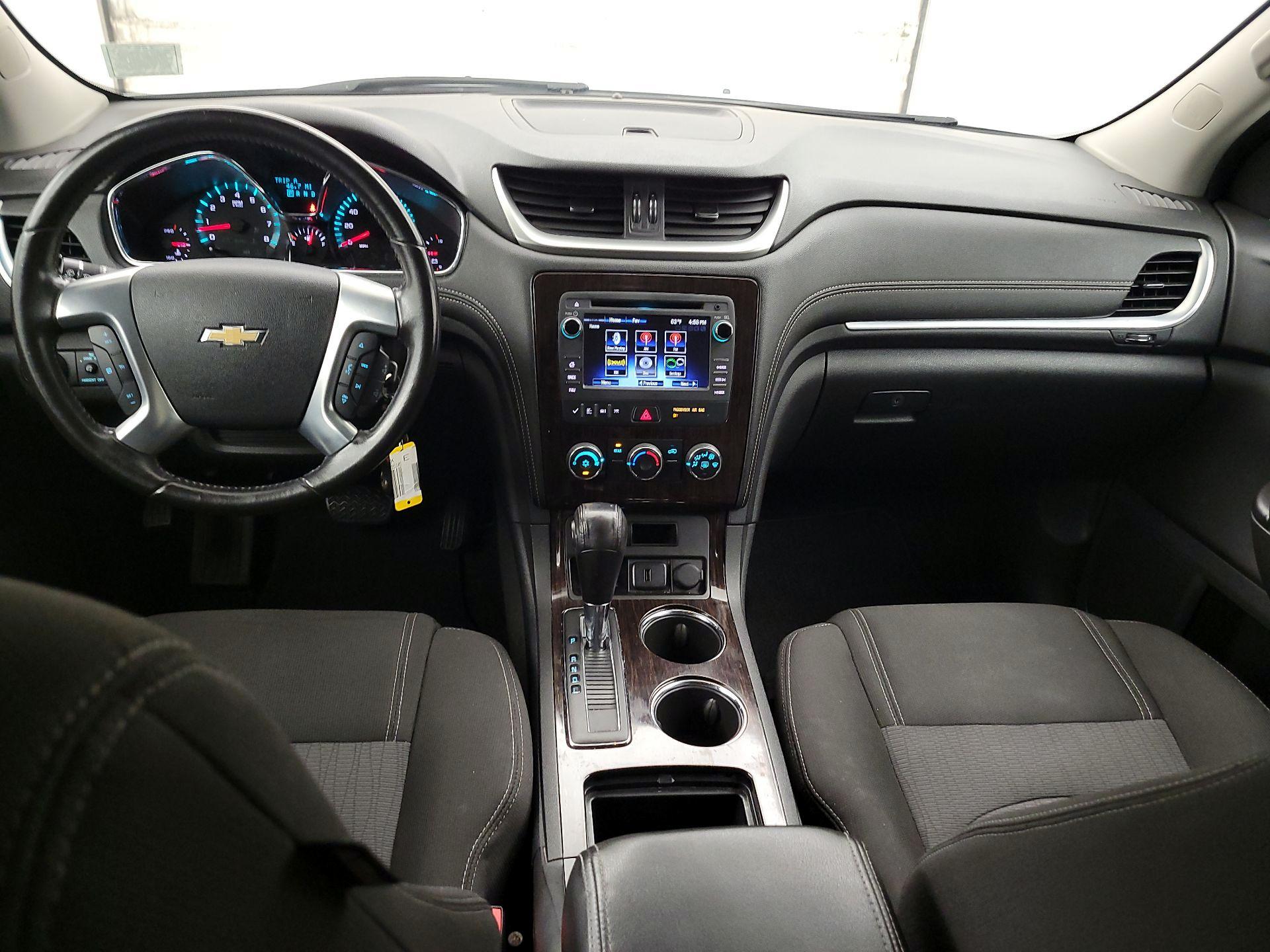 Thumbnail: 2017 Chevrolet Traverse - 9