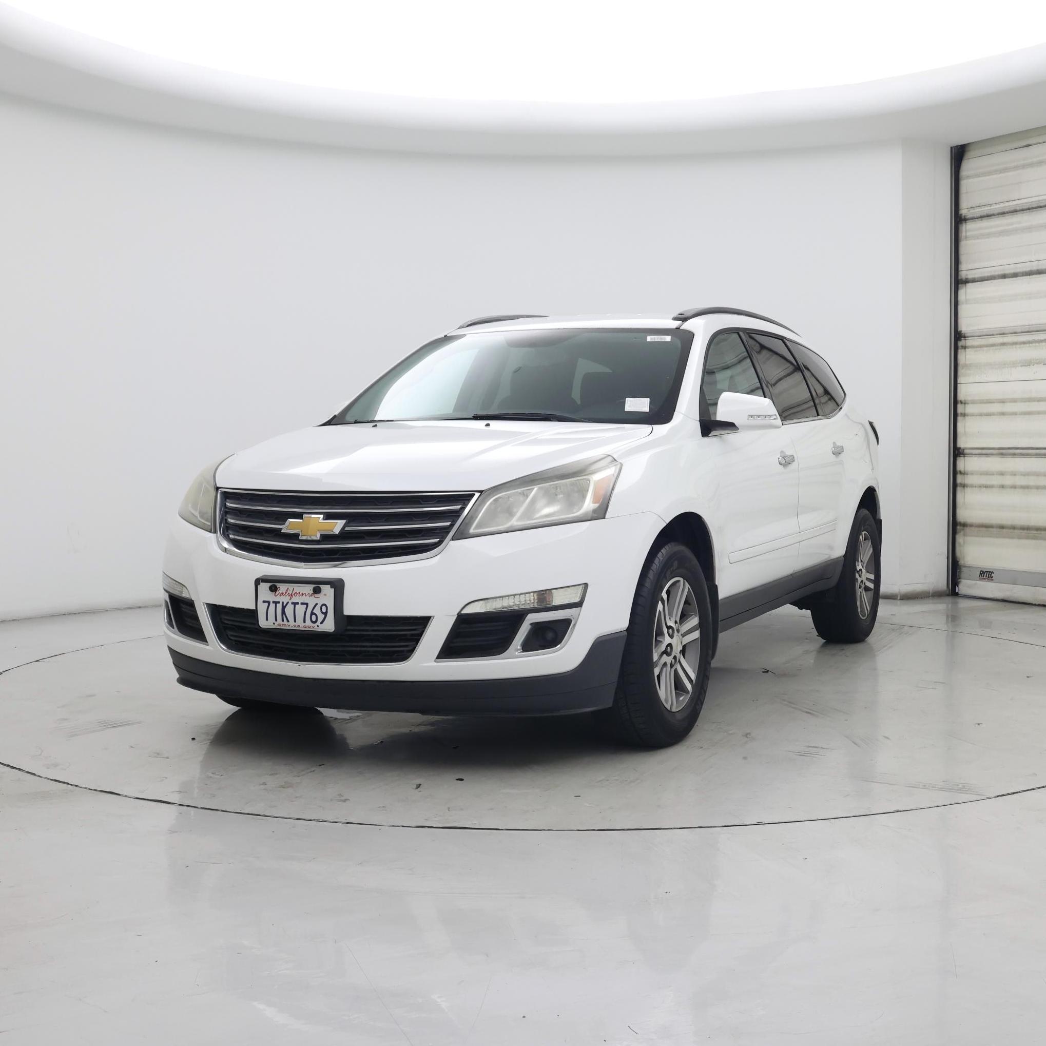 Thumbnail: 2017 Chevrolet Traverse - 4