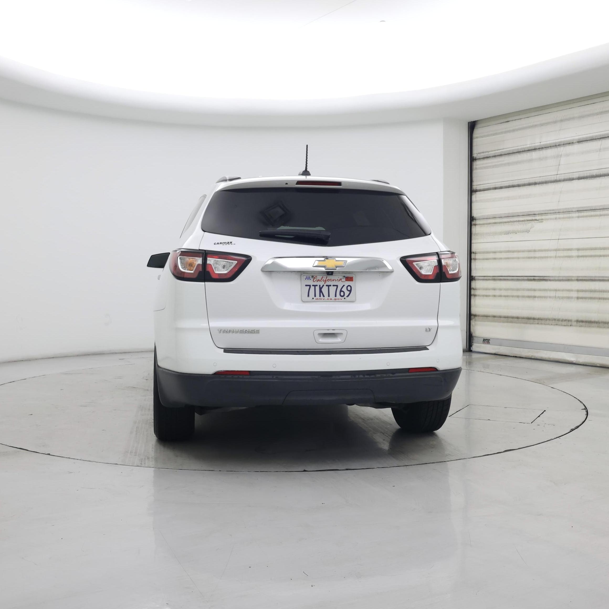 Thumbnail: 2017 Chevrolet Traverse - 6