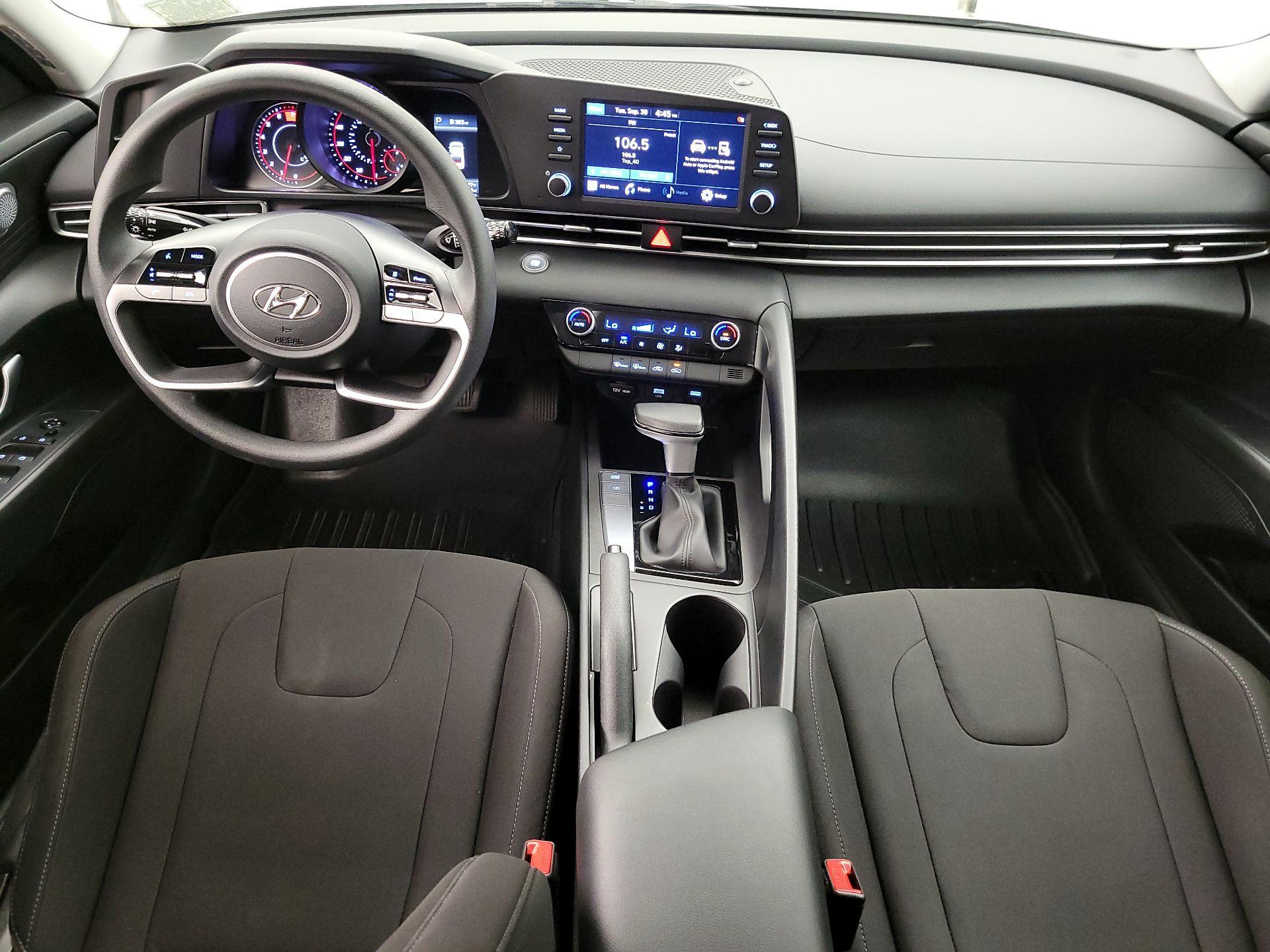 Thumbnail: 2022 Hyundai Elantra - 9