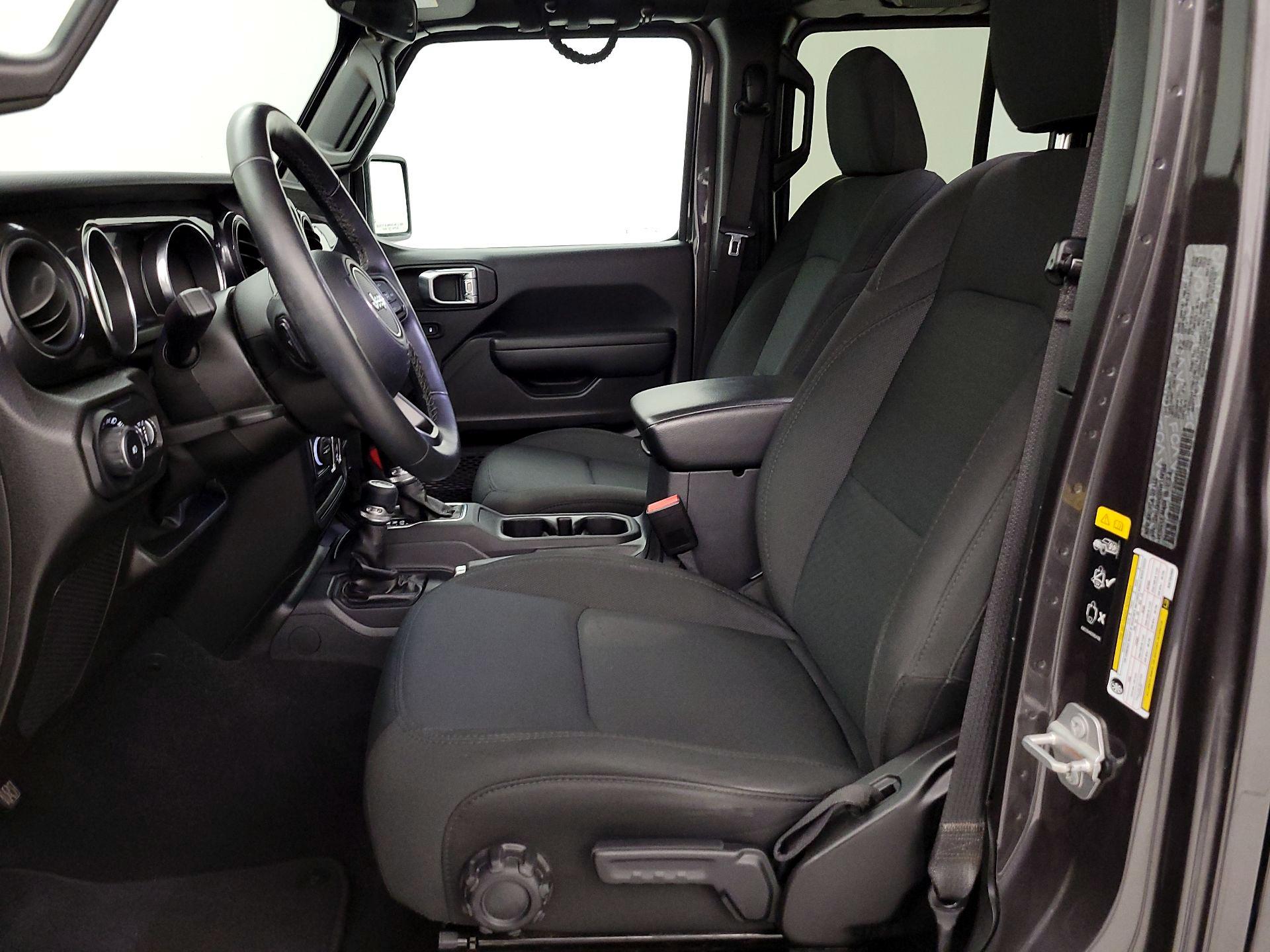 Thumbnail: 2022 Jeep Wrangler - 11