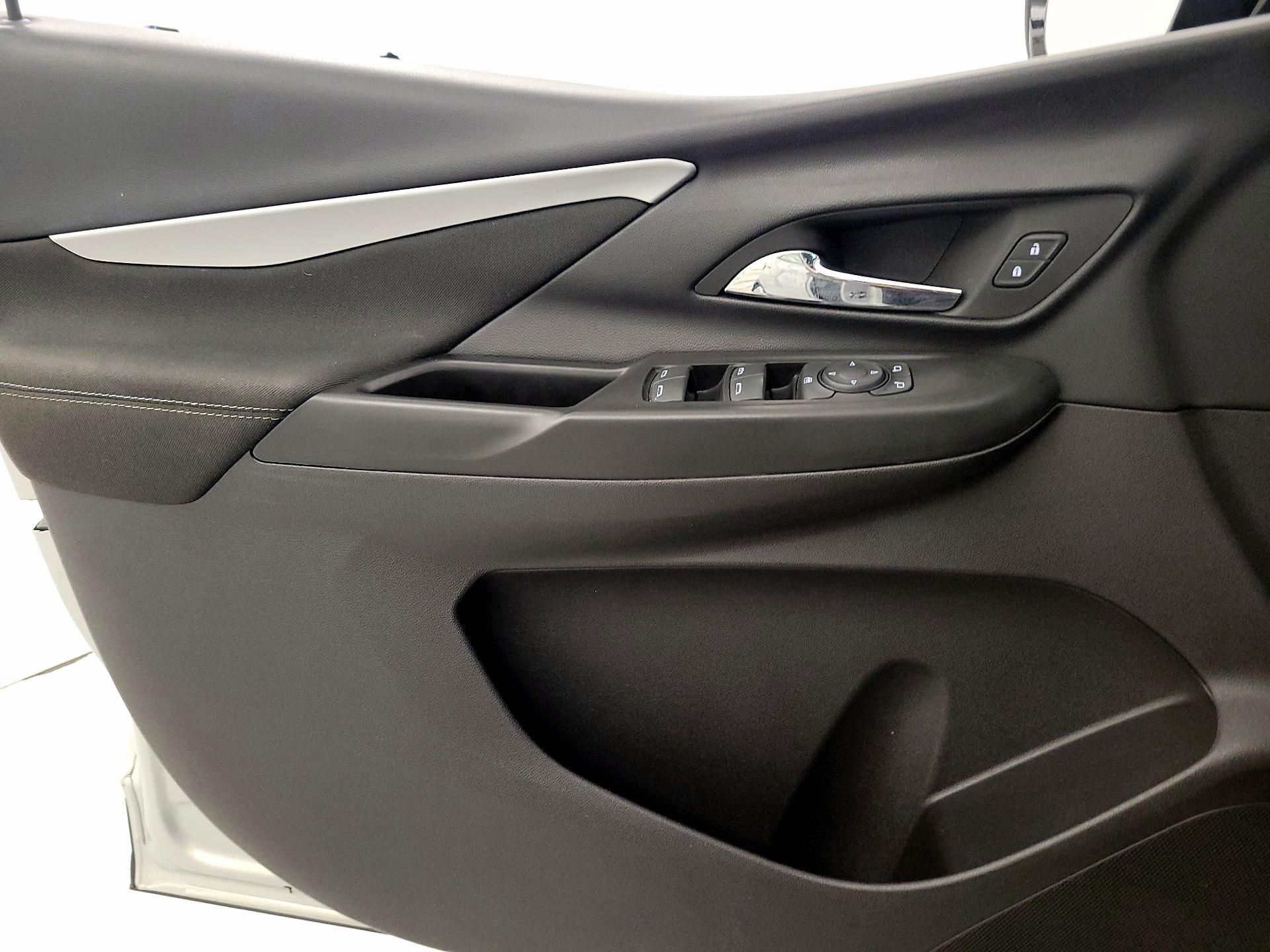 Thumbnail: 2023 Chevrolet Bolt EV - 12