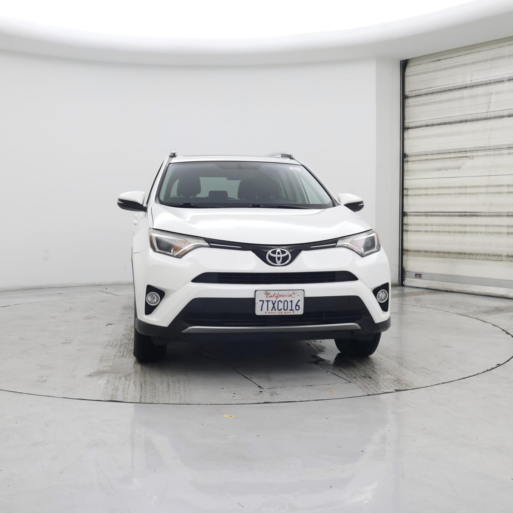 Thumbnail: 2016 Toyota RAV4 - 5