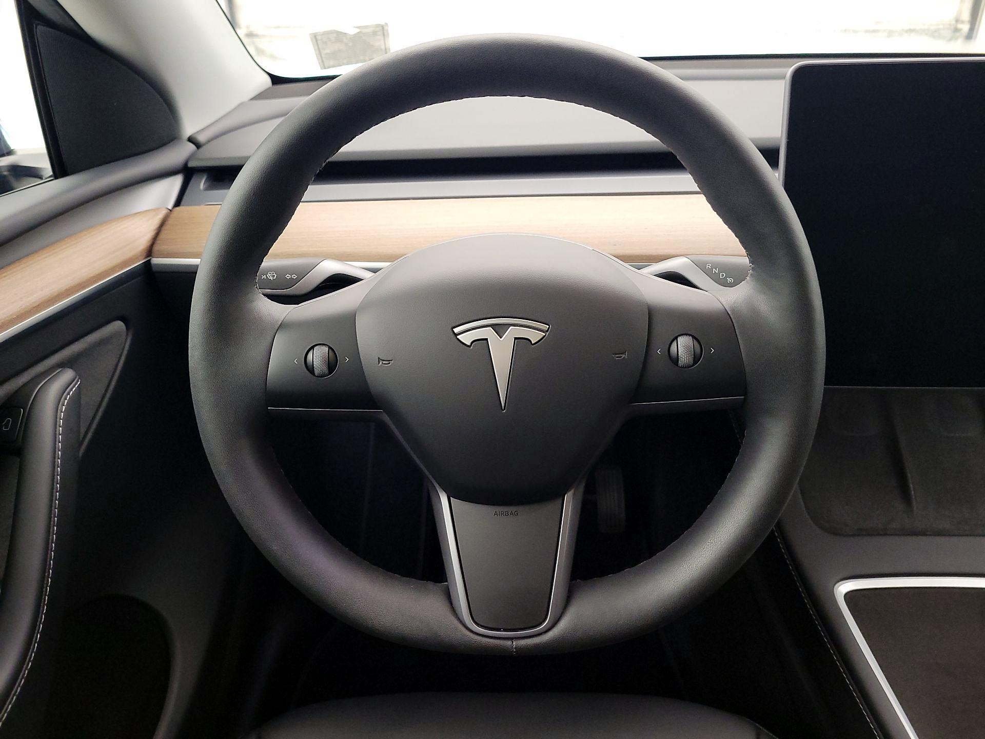 Thumbnail: 2024 Tesla Model Y - 10
