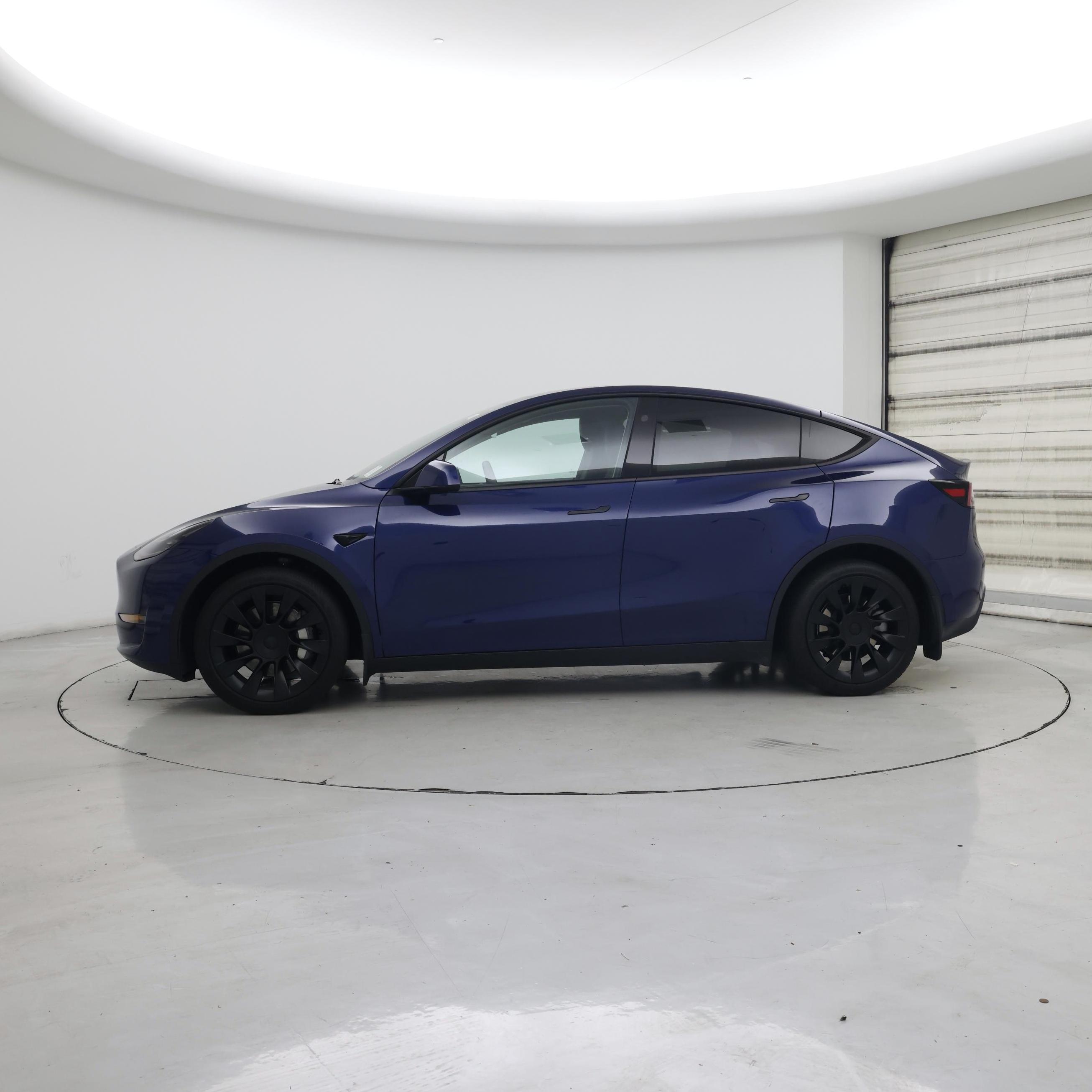 Thumbnail: 2024 Tesla Model Y - 3