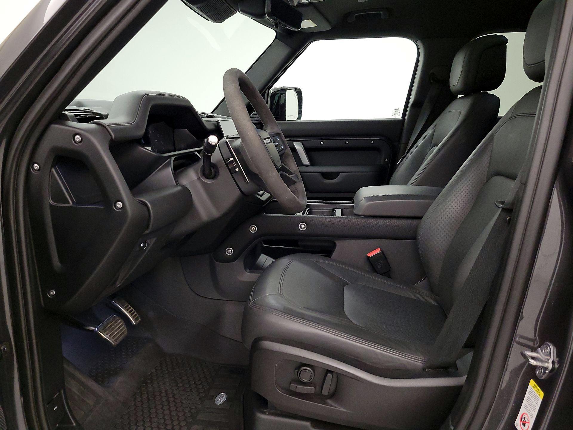 Thumbnail: 2024 Land Rover Defender - 11