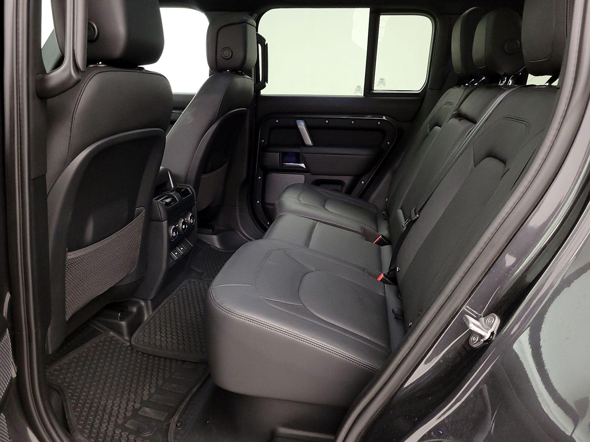 Thumbnail: 2024 Land Rover Defender - 20