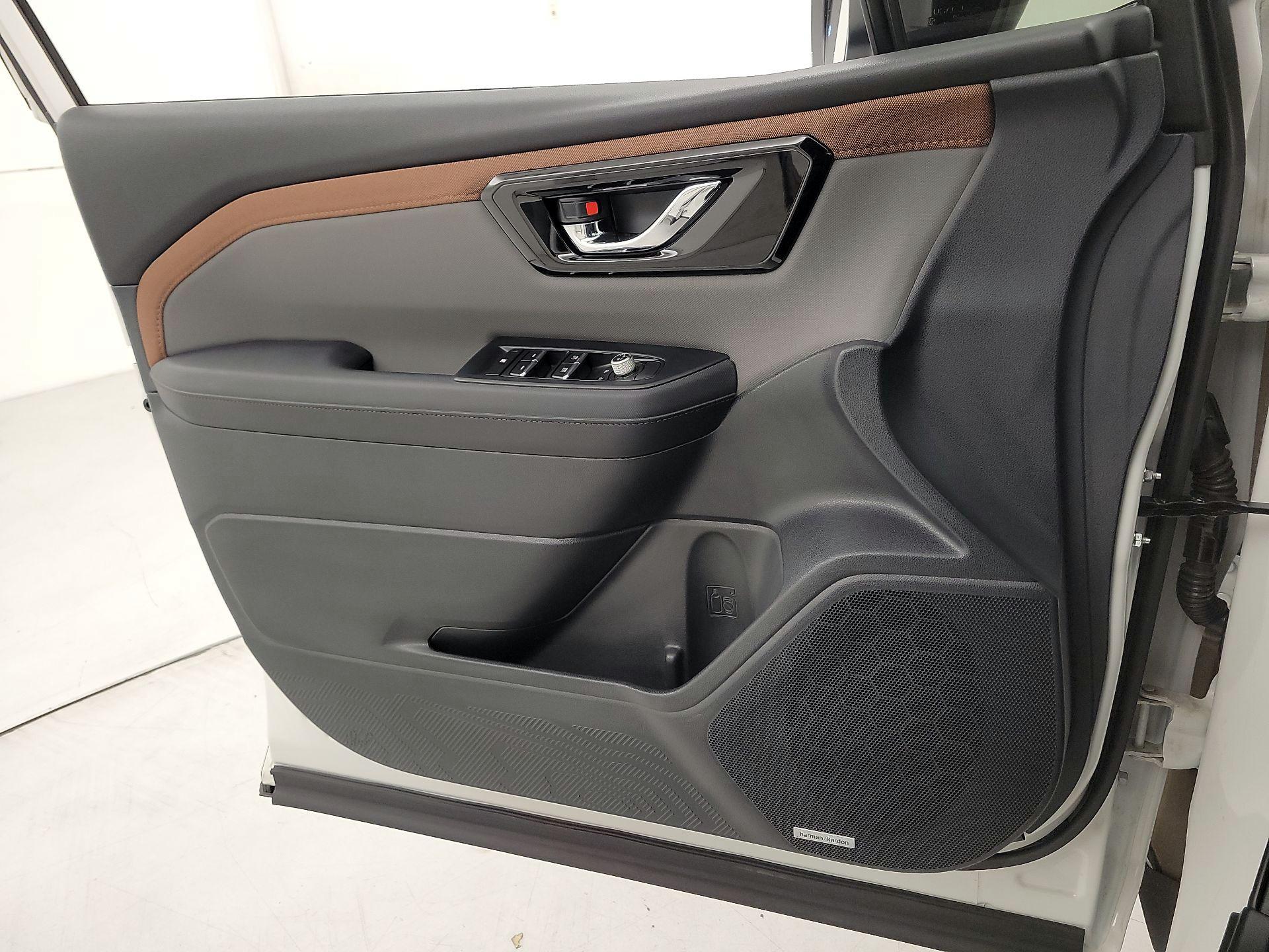 Thumbnail: 2025 Subaru Forester - 12