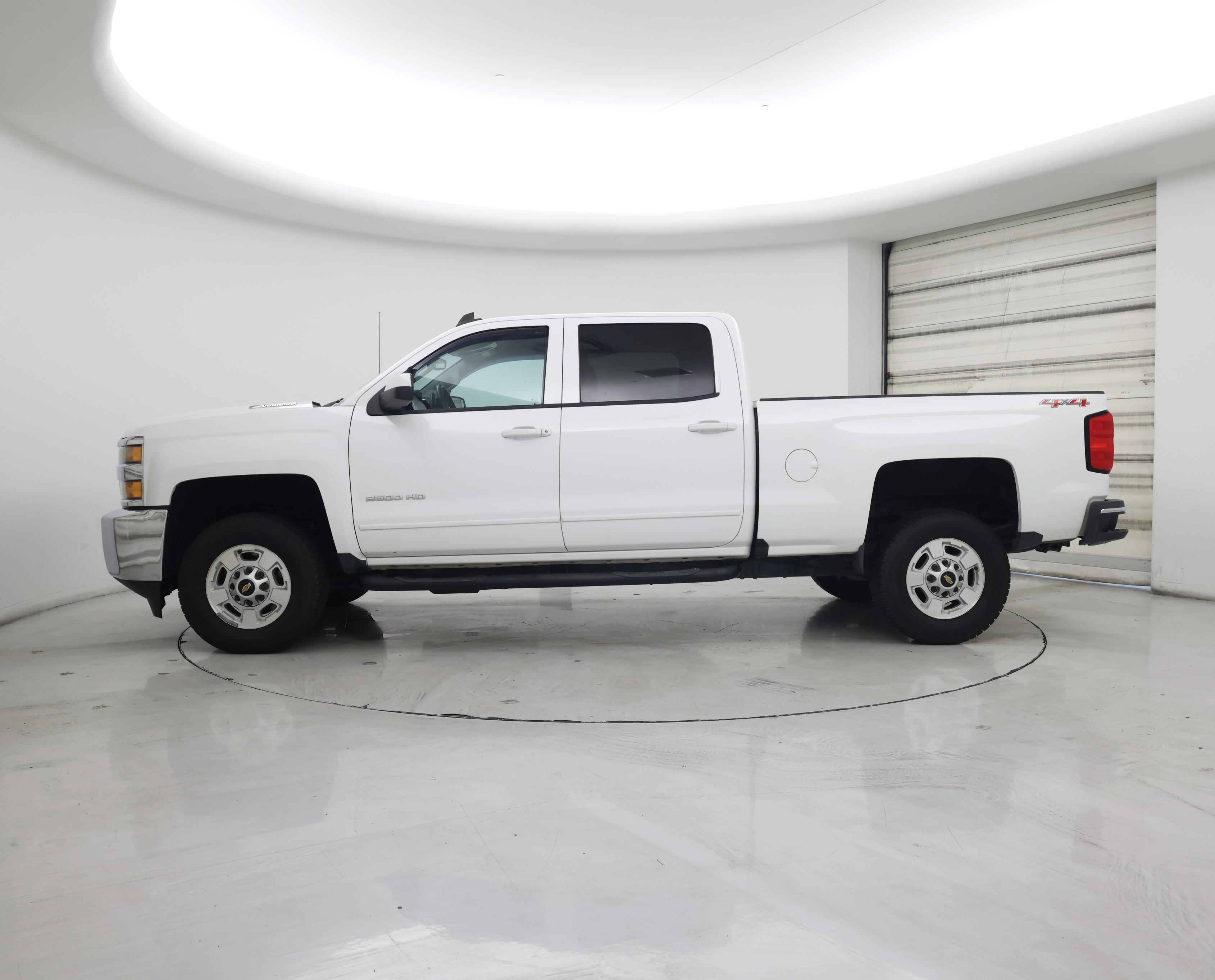 Thumbnail: 2016 Chevrolet Silverado 2500 - 3