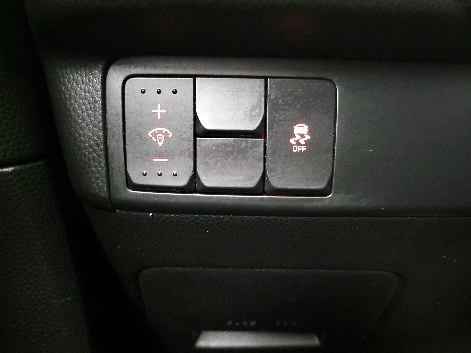 Thumbnail: 2015 Kia Soul - 13