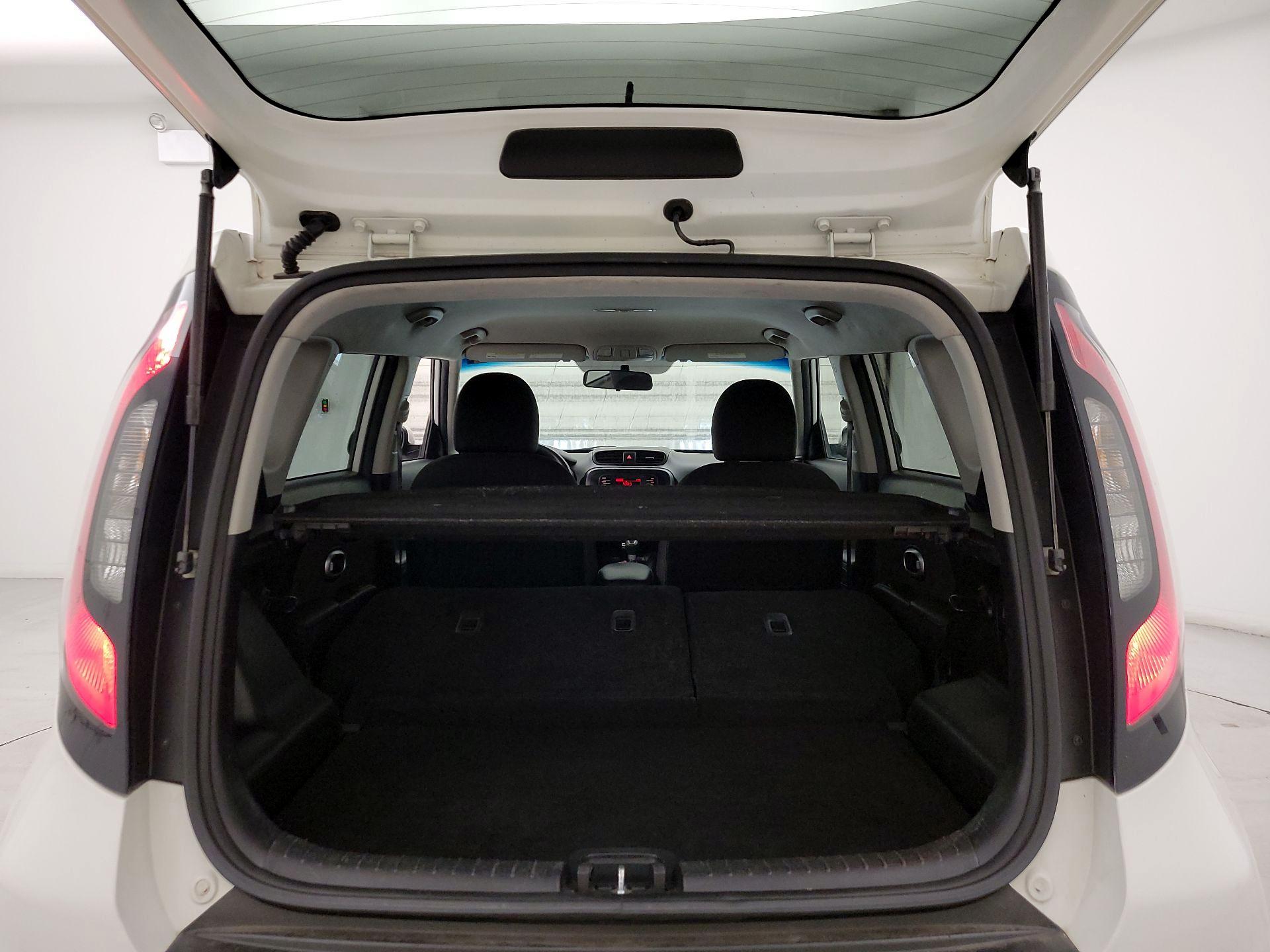 Thumbnail: 2015 Kia Soul - 20