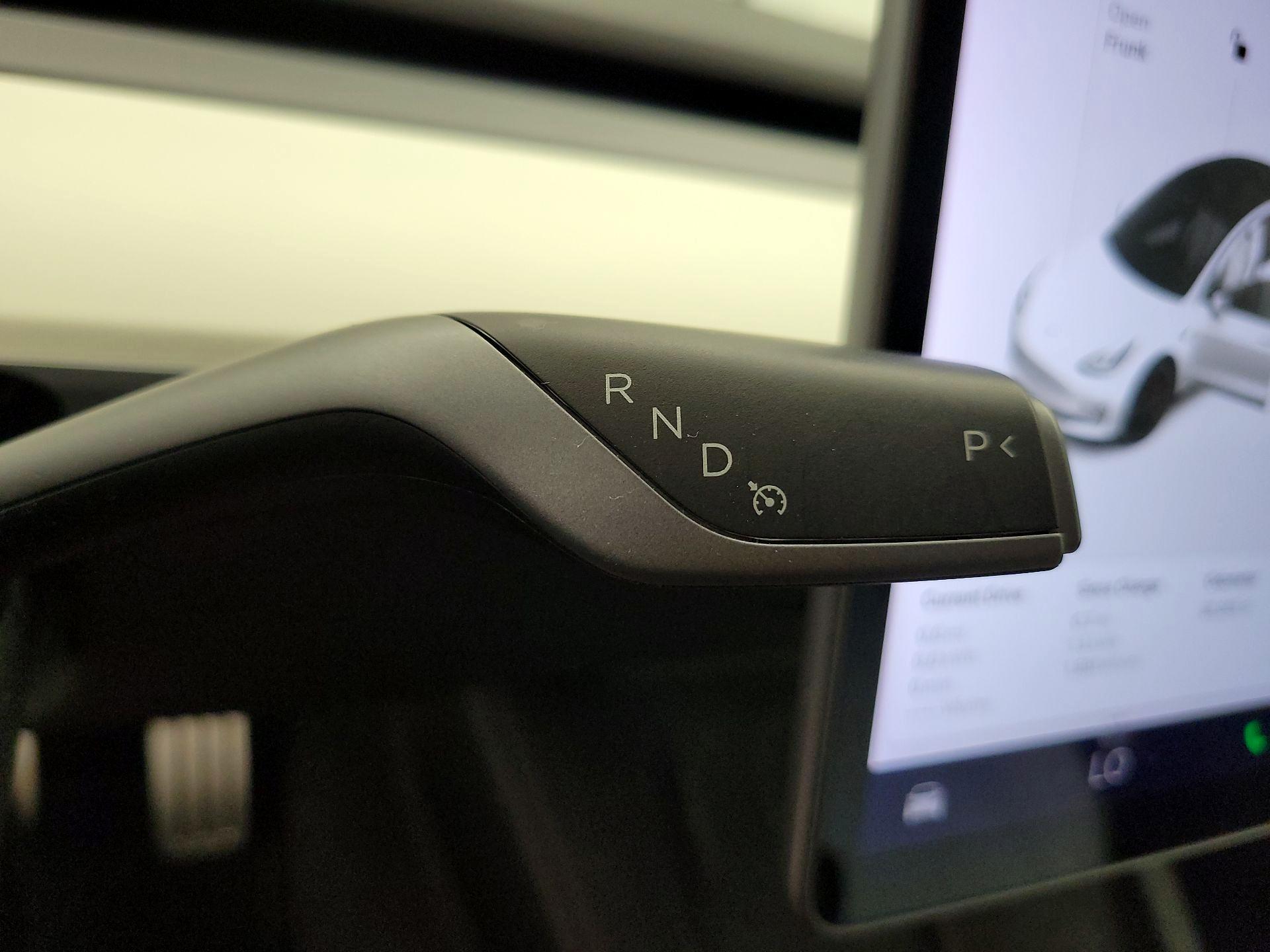 Thumbnail: 2022 Tesla Model 3 - 17