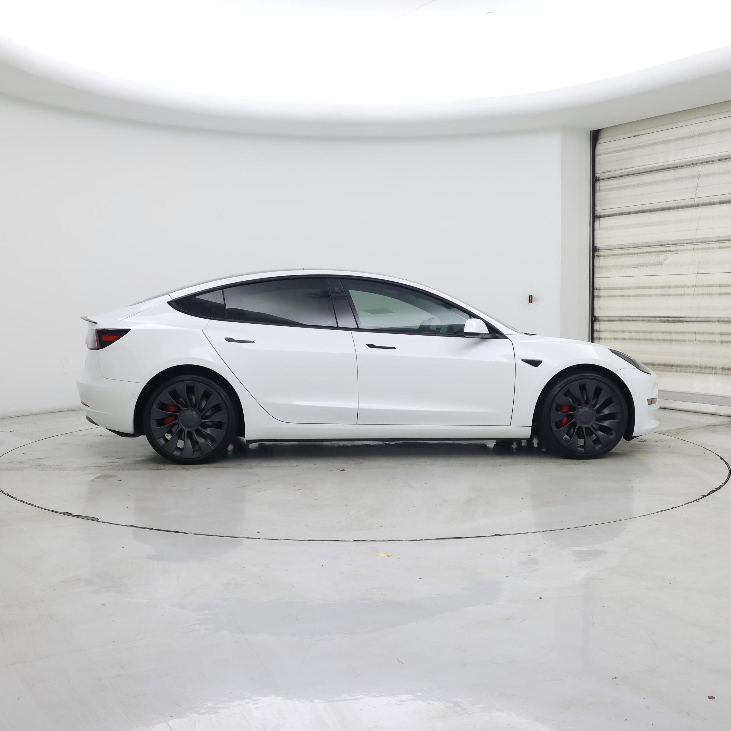 Thumbnail: 2022 Tesla Model 3 - 7
